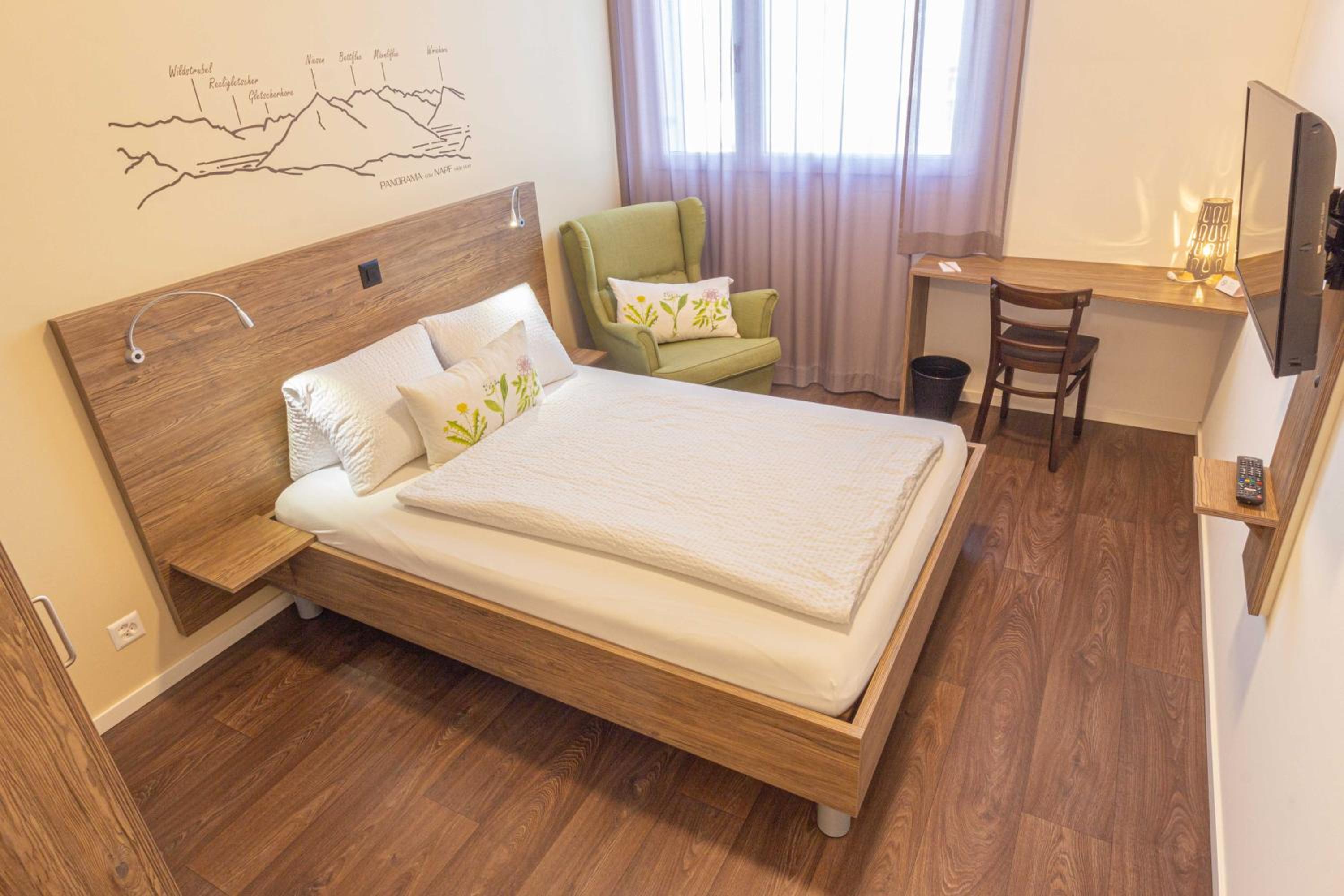 Double Room with Small Double Bed photo 3