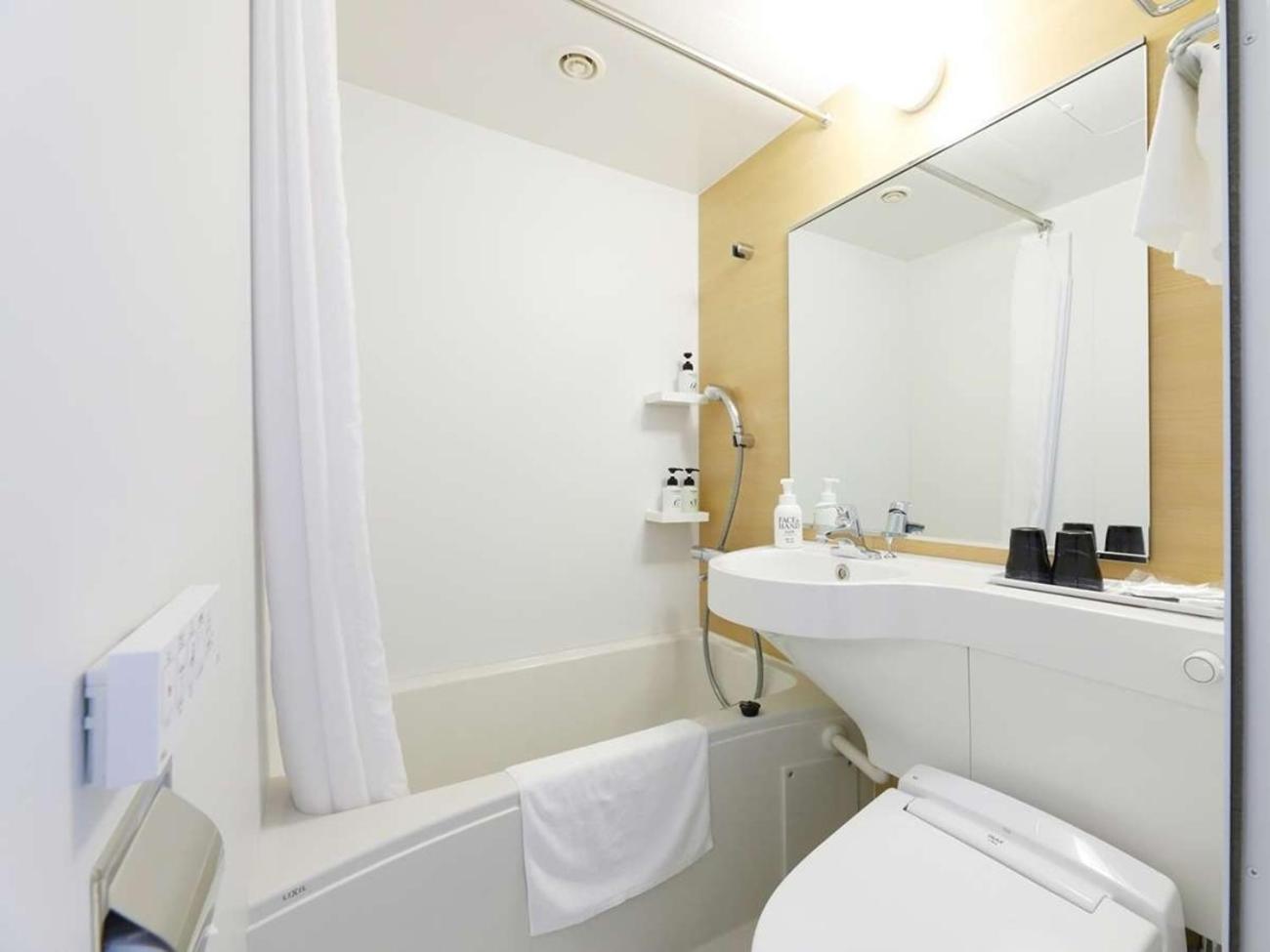 Double Room - Photo 18