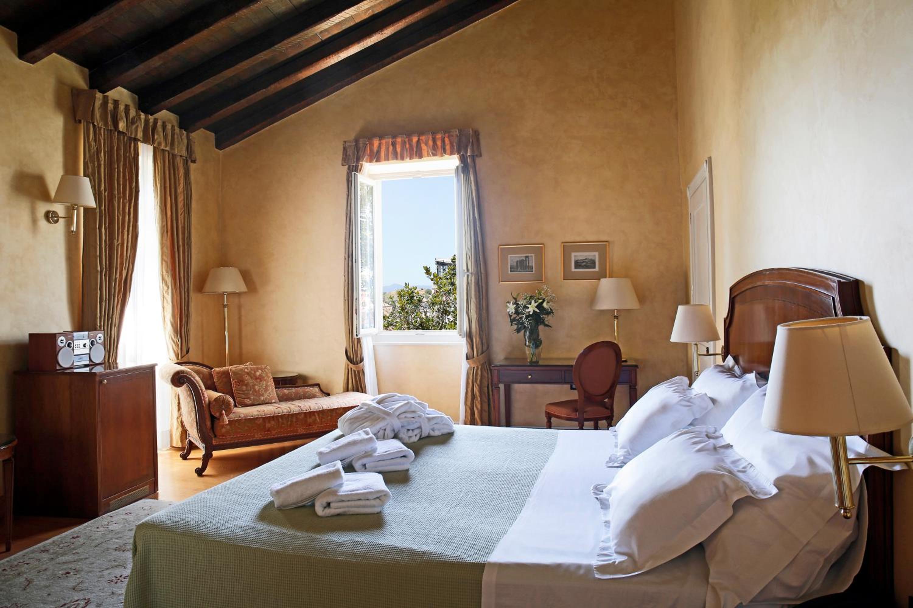 Junior Suite - Photo 10