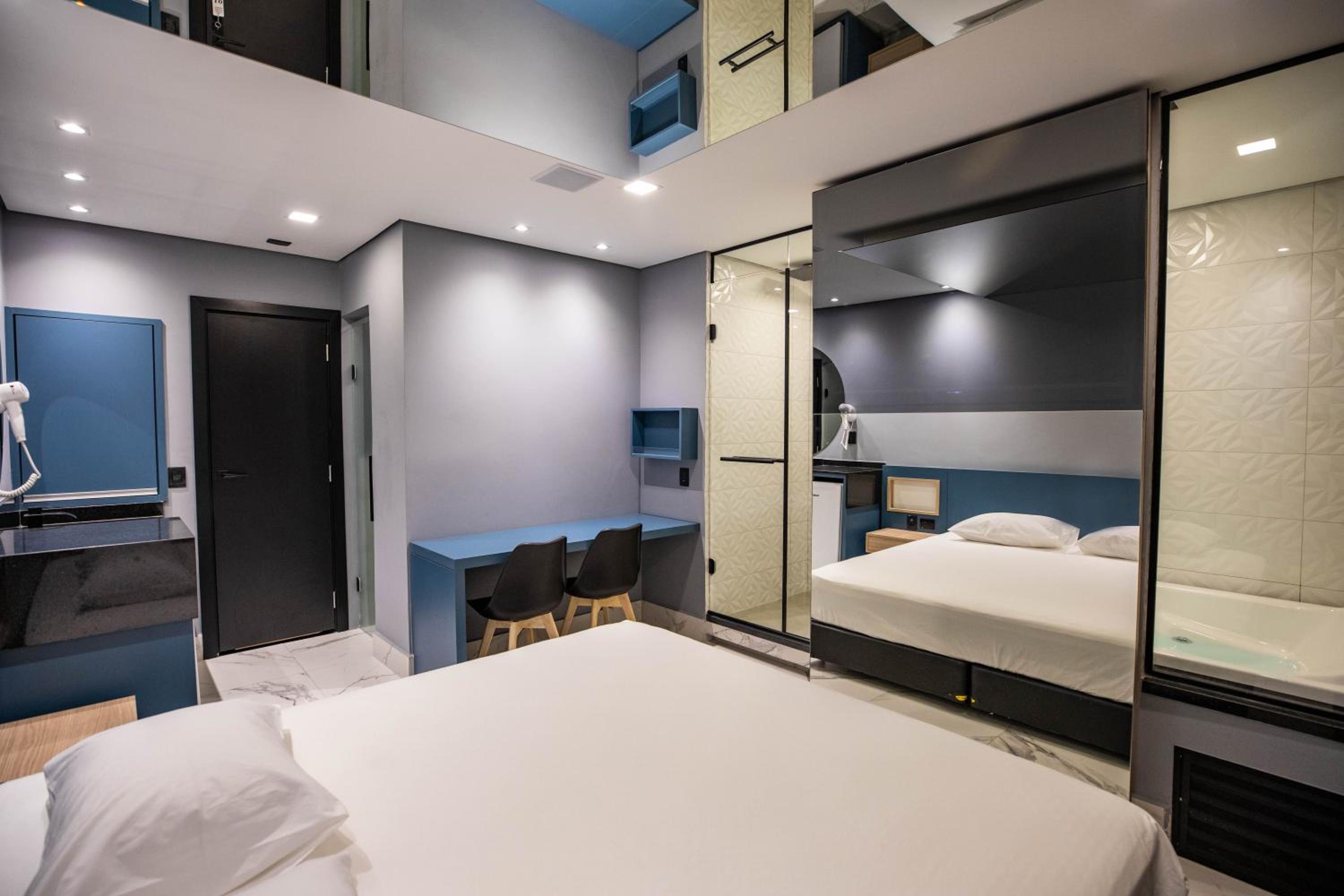 King Suite with Spa Bath