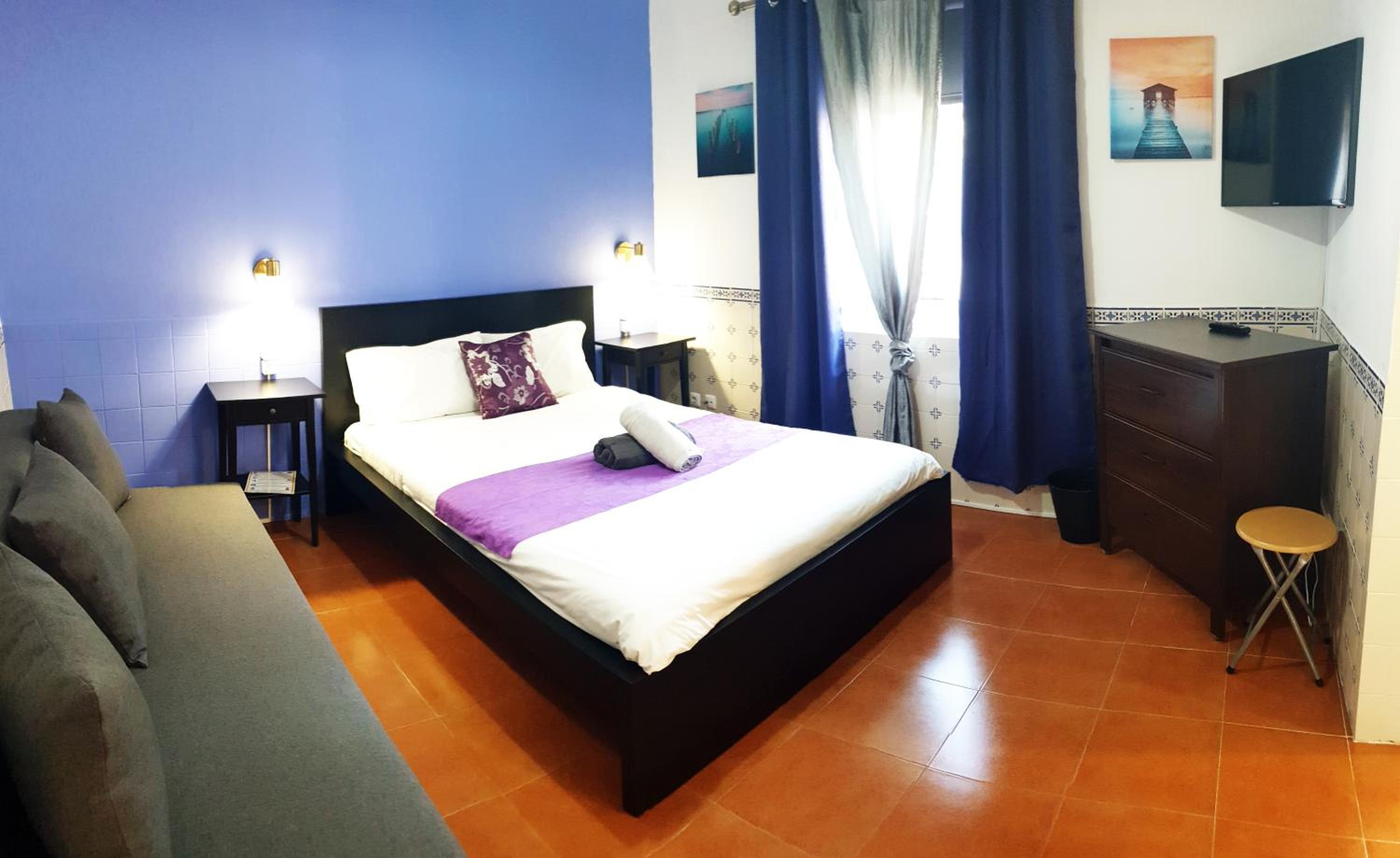 Deluxe Double or Twin Room photo 3