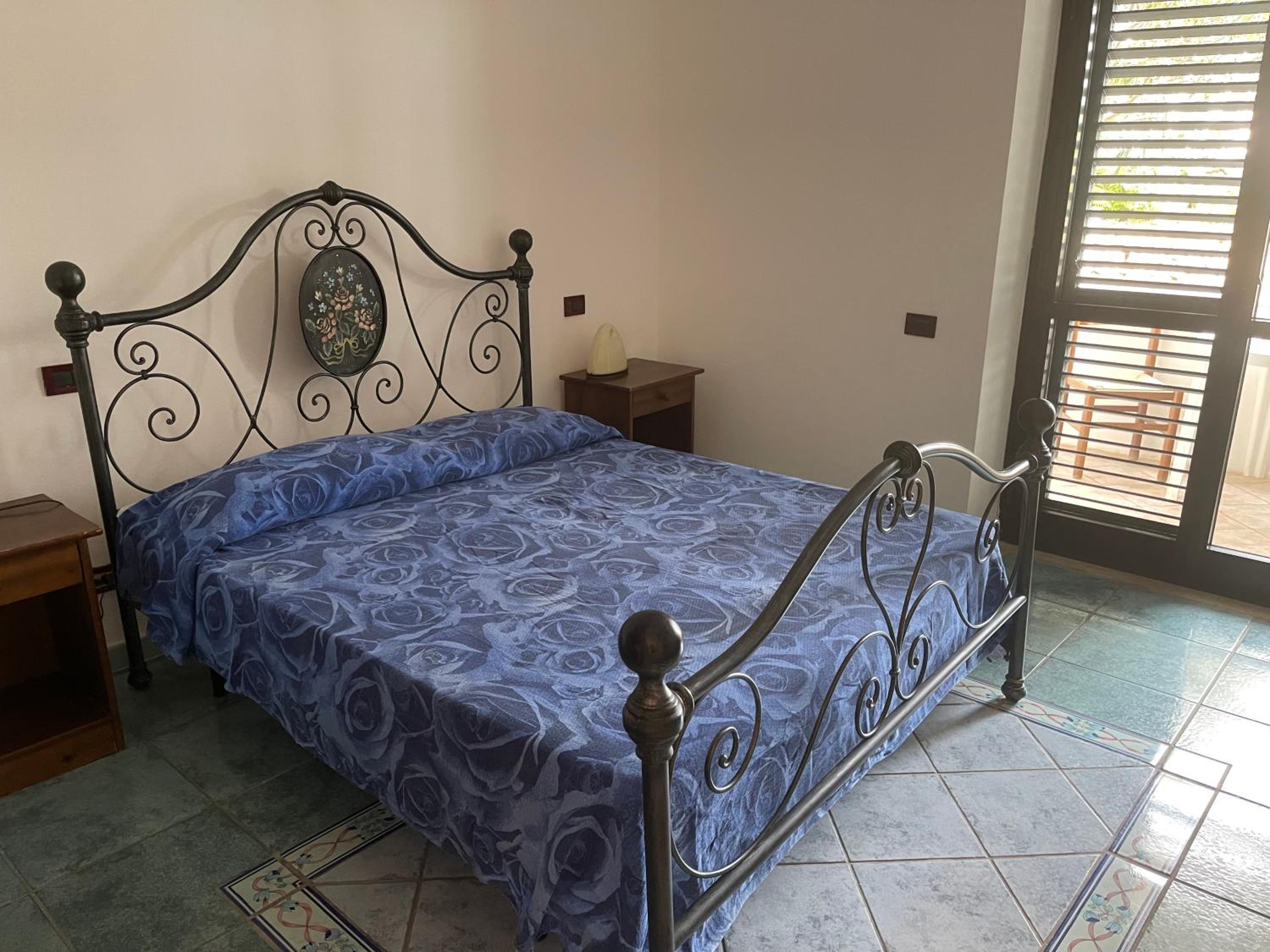 Single Room with Balcony photo 2