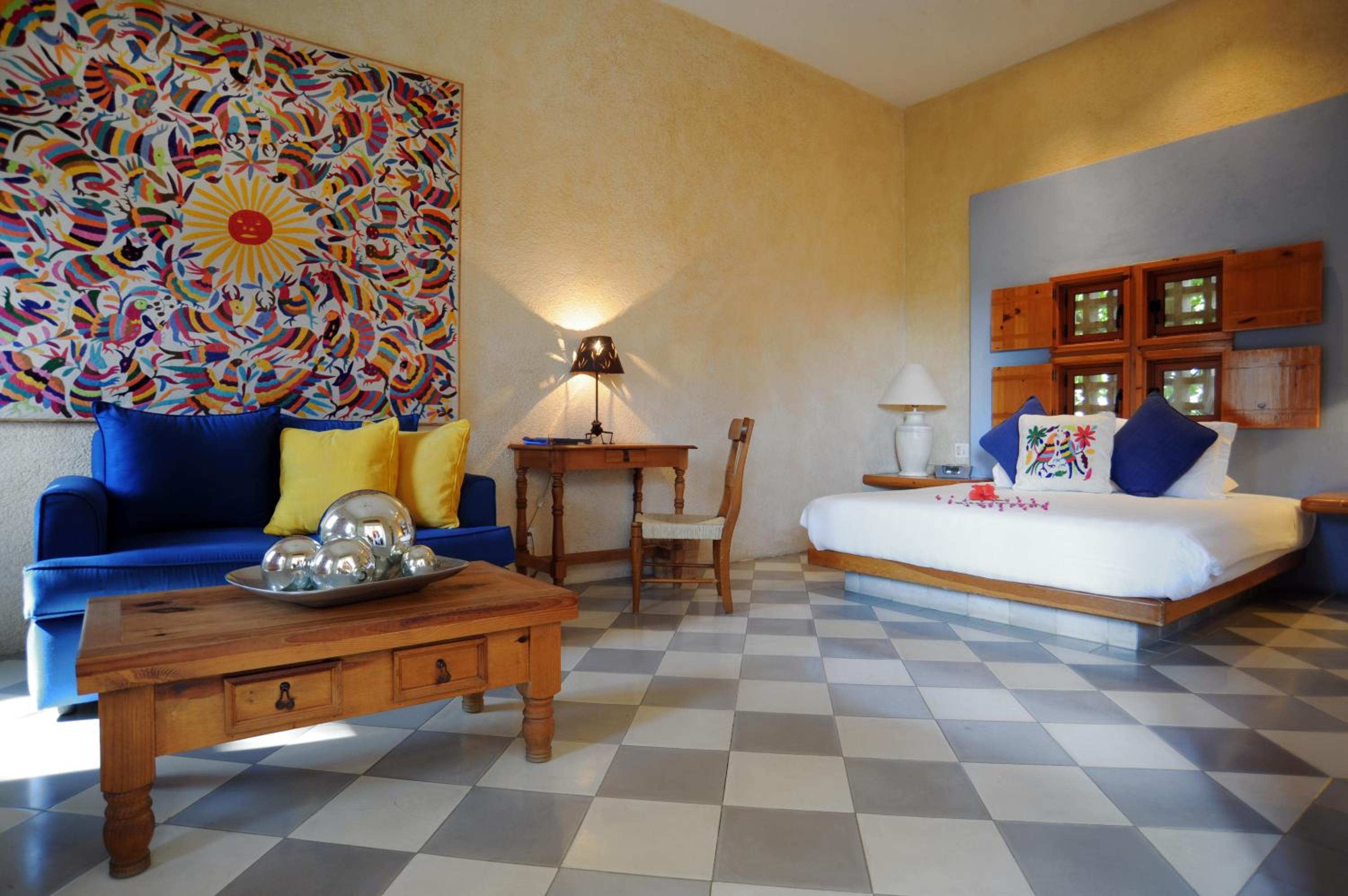 Superior King Room - Photo 9