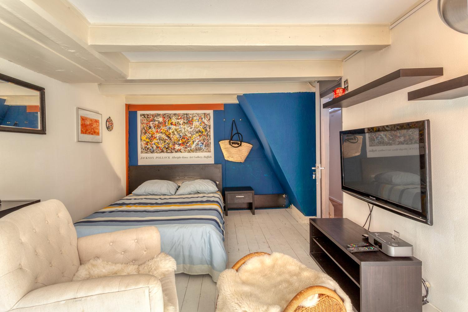 Large Double Room photo 2