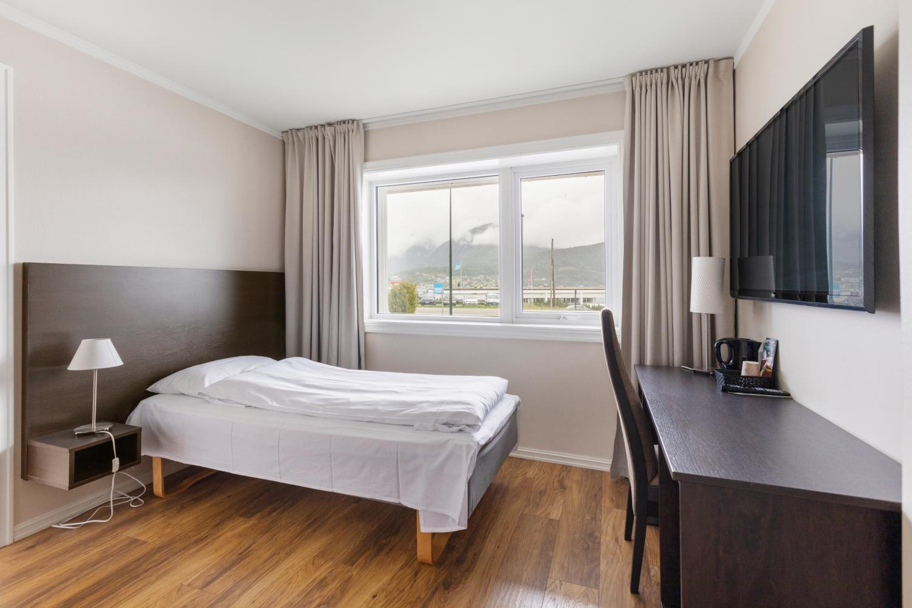Budget Double Room photo 1