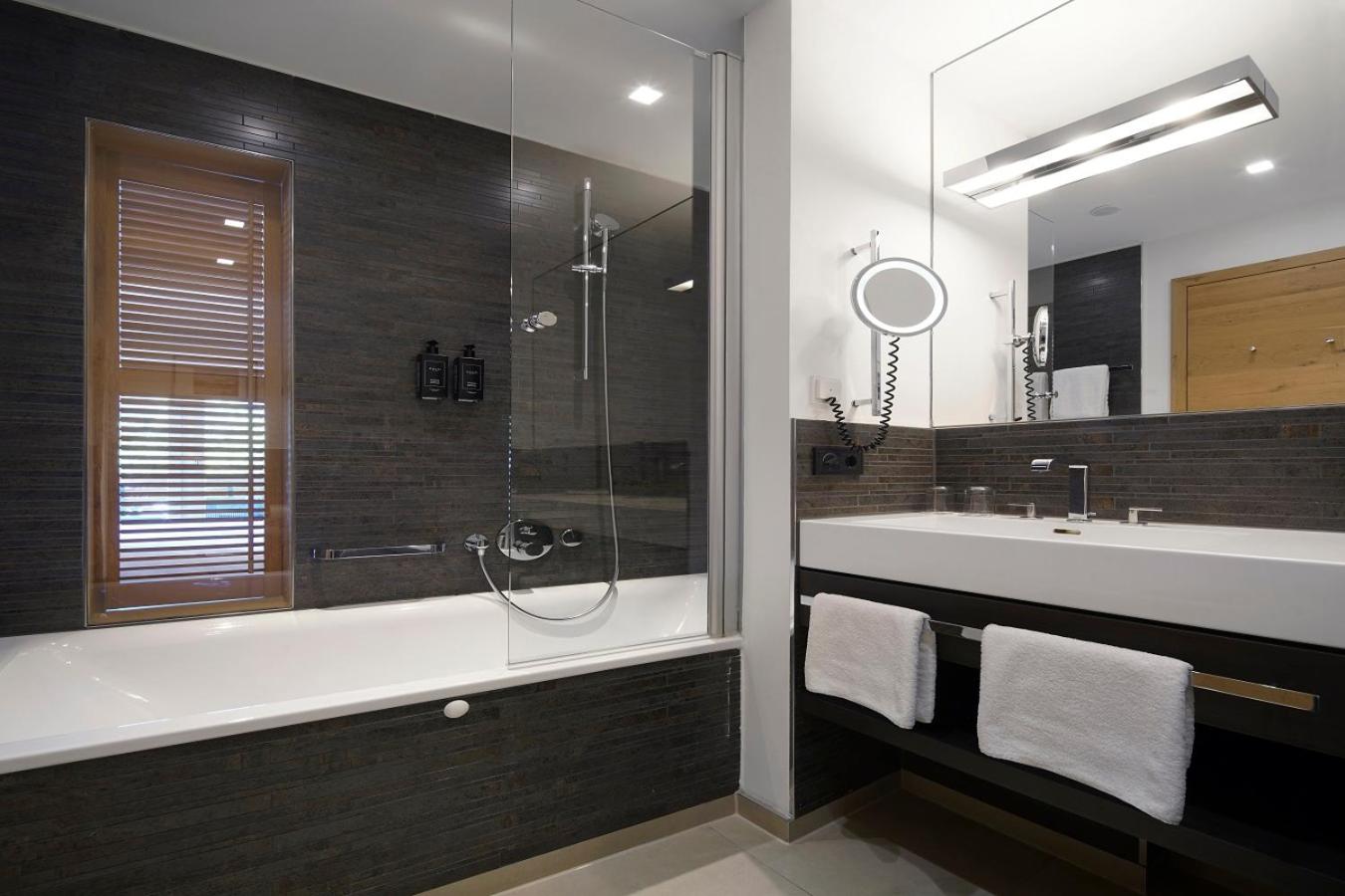 Superior Suite Wallberg mit Seeblick – Gebäude Wallberg photo