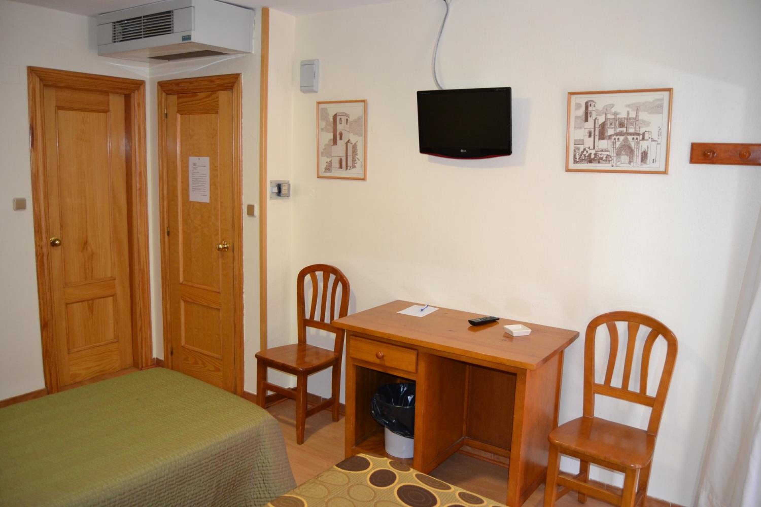 Triple Room photo 3