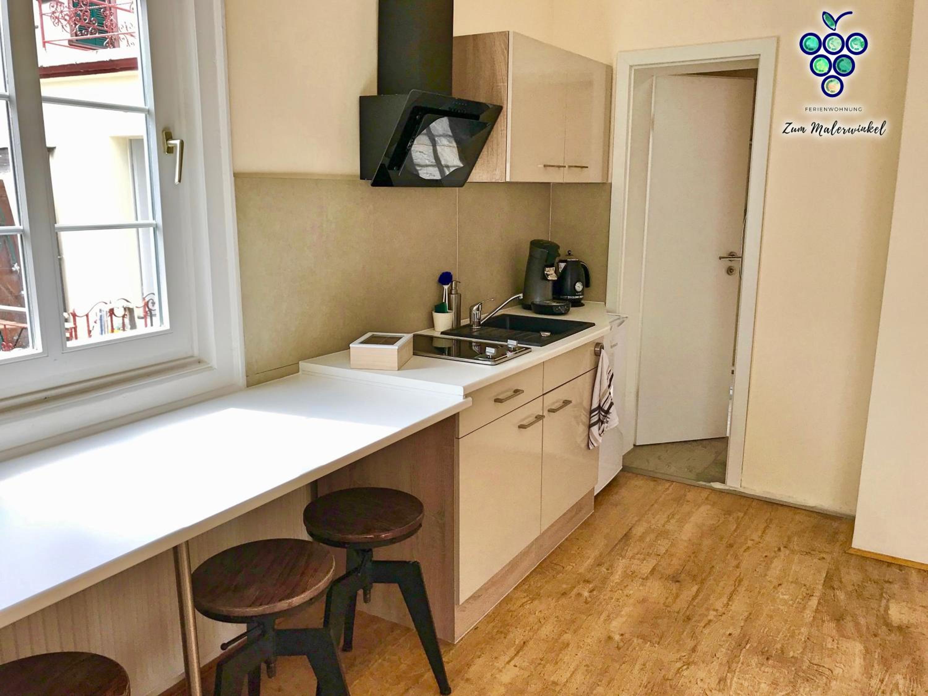 Studio Apartment - Photo 3