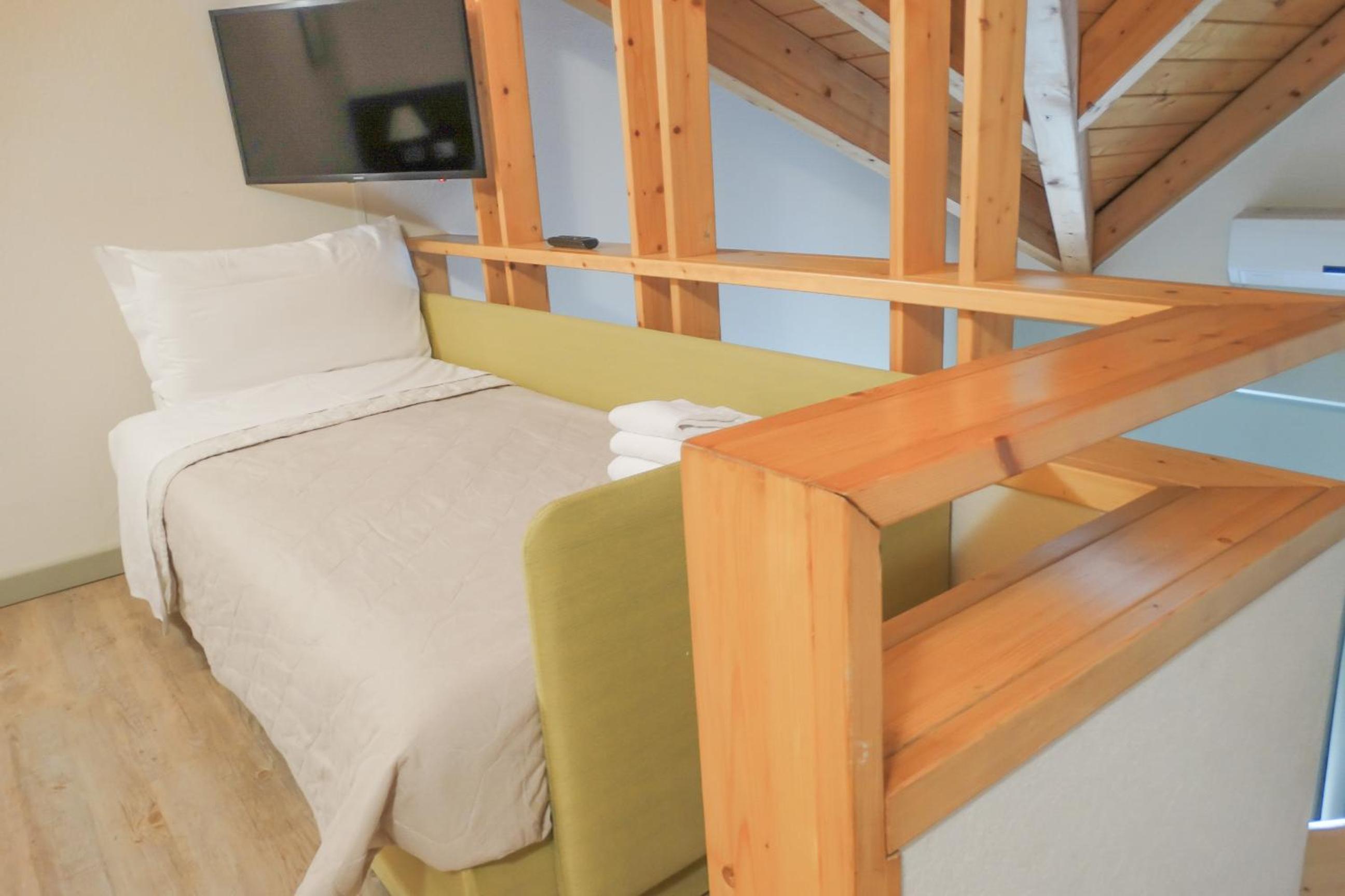 Triple Room - Photo 7
