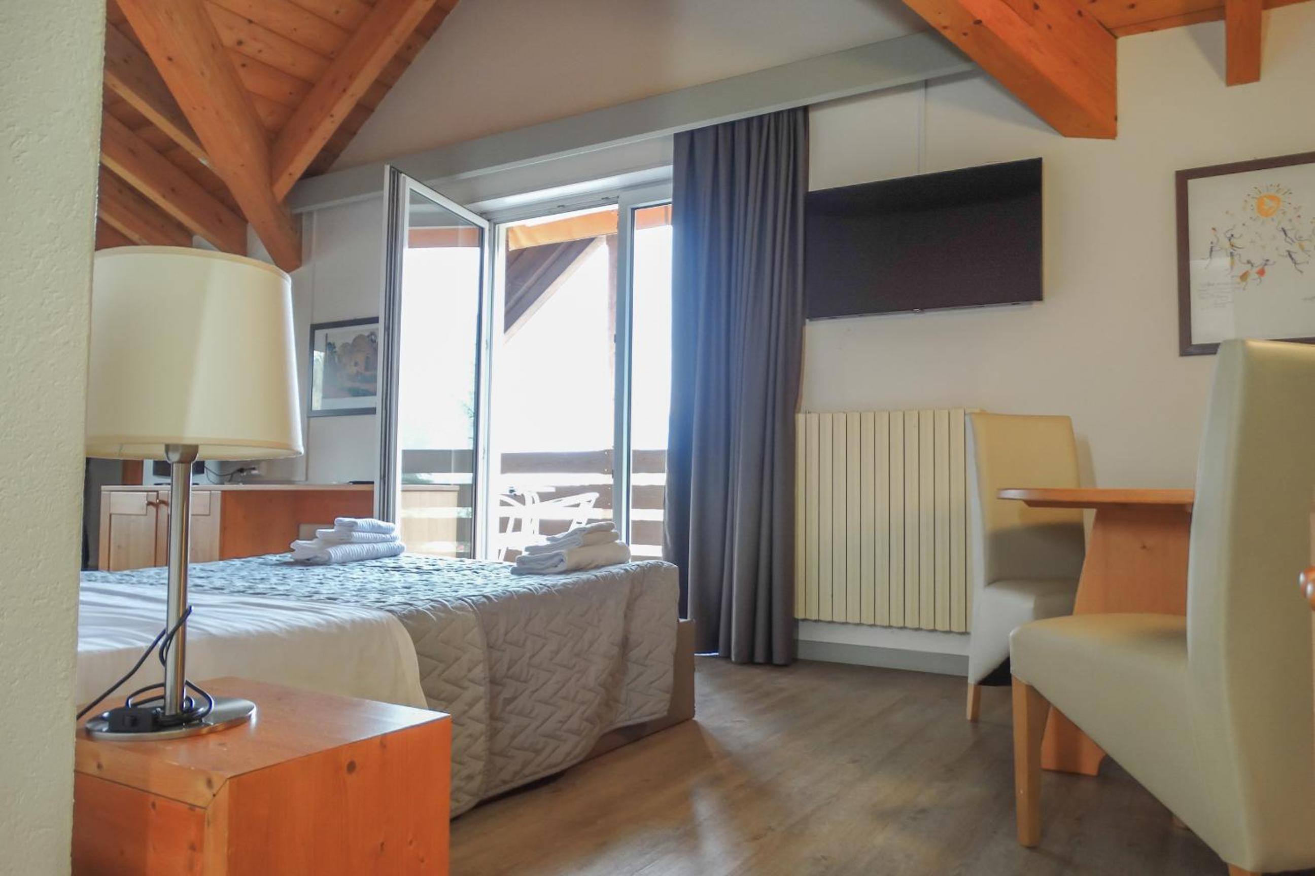 Junior Suite (4 Adults) - Photo 6