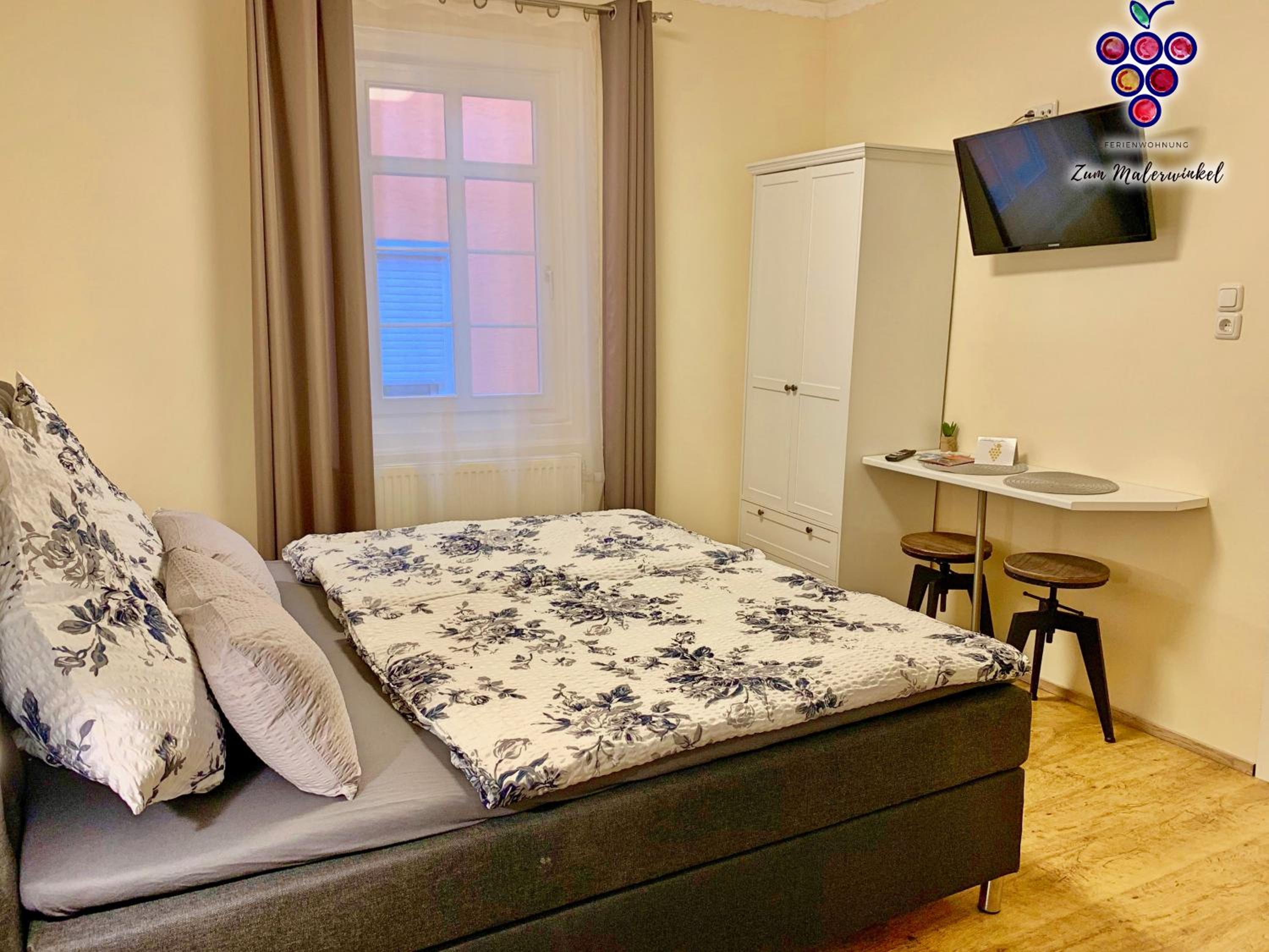 Studio Apartment photo 3