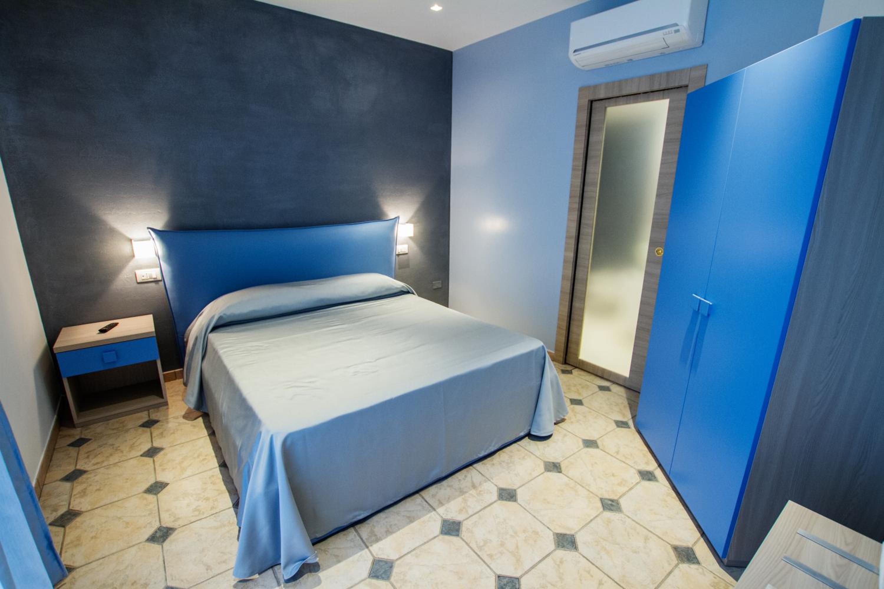 Deluxe Double Room with Sea View