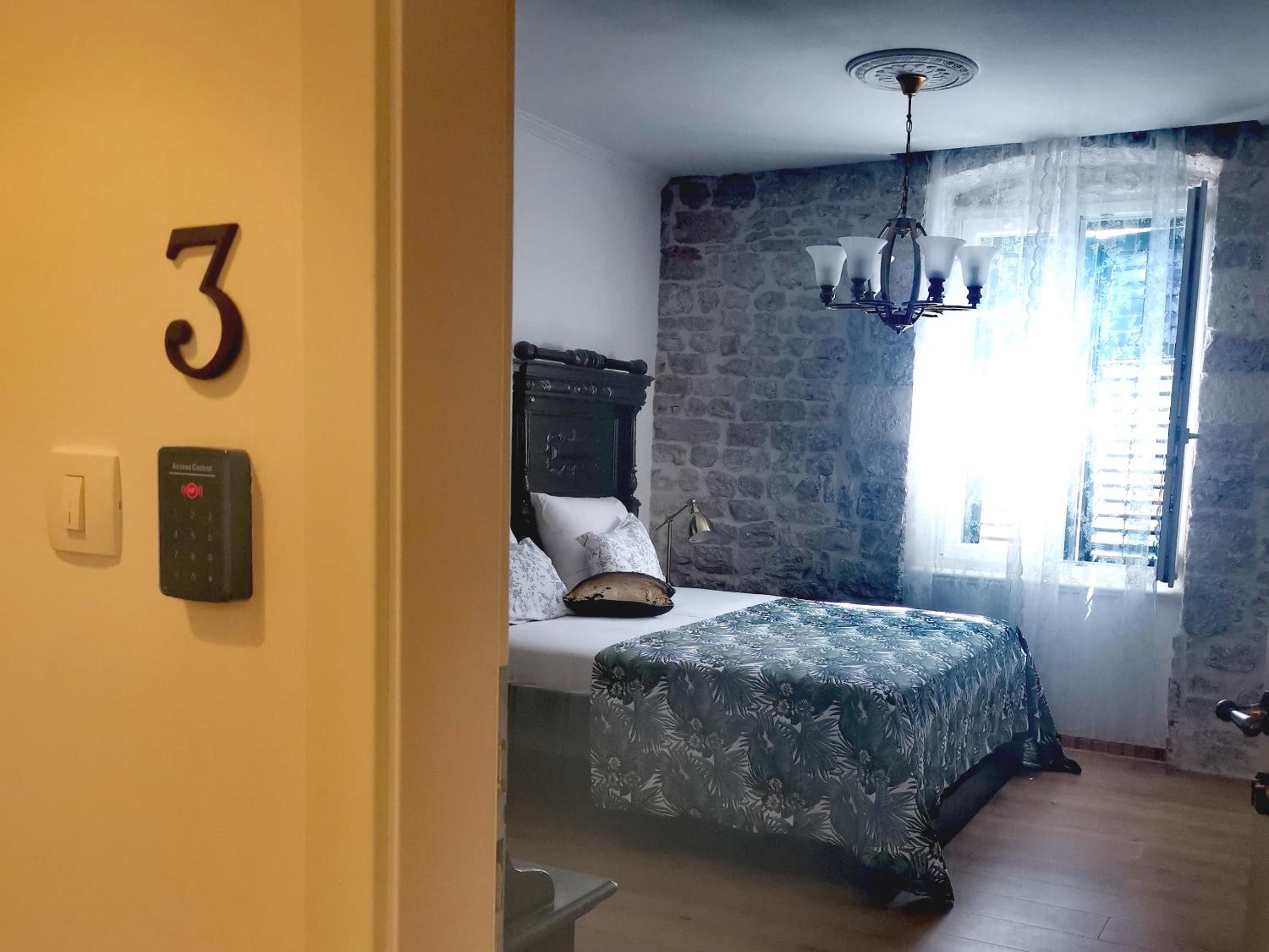 Superior King Room photo 3