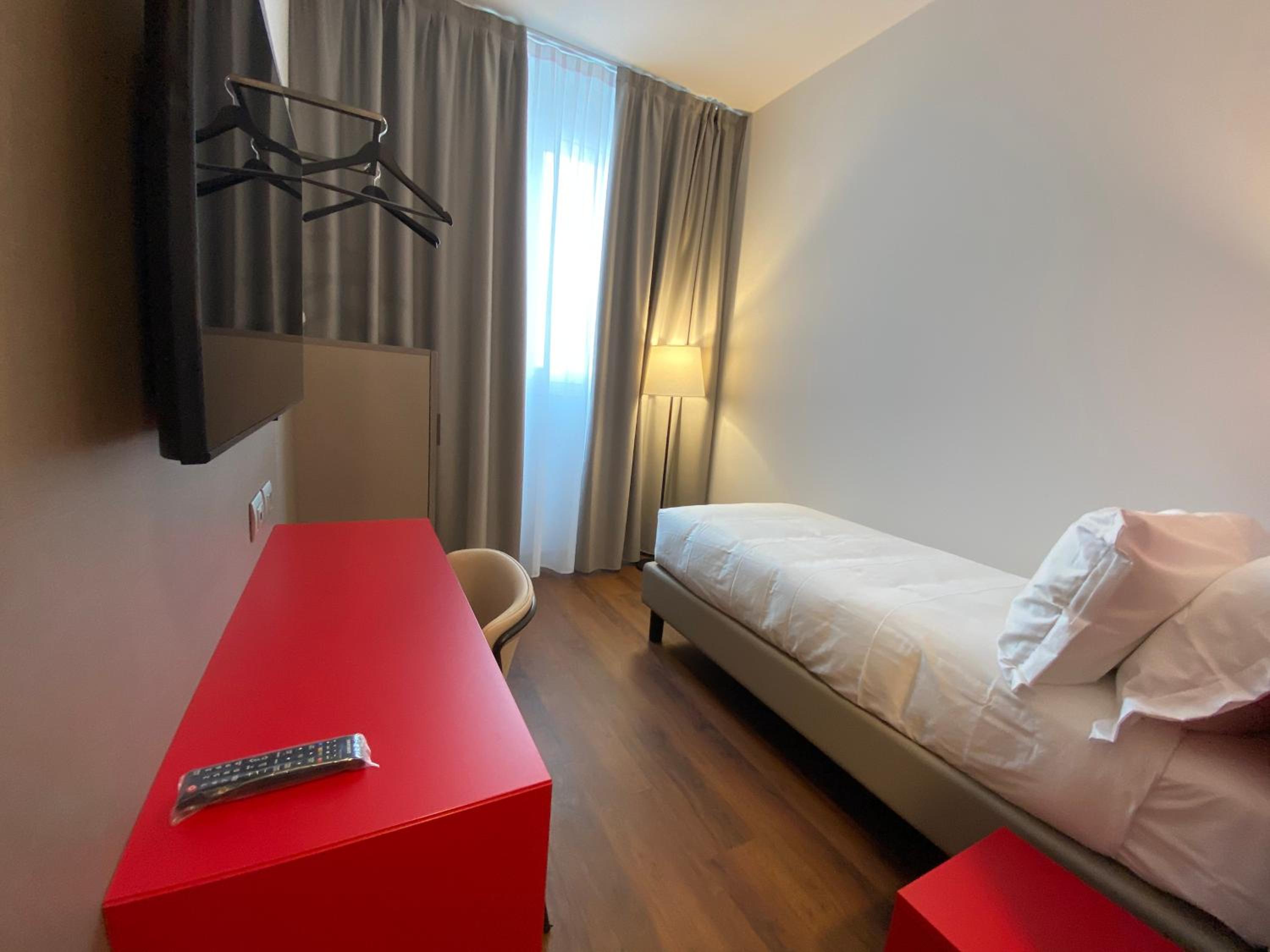 Comfort Single Room