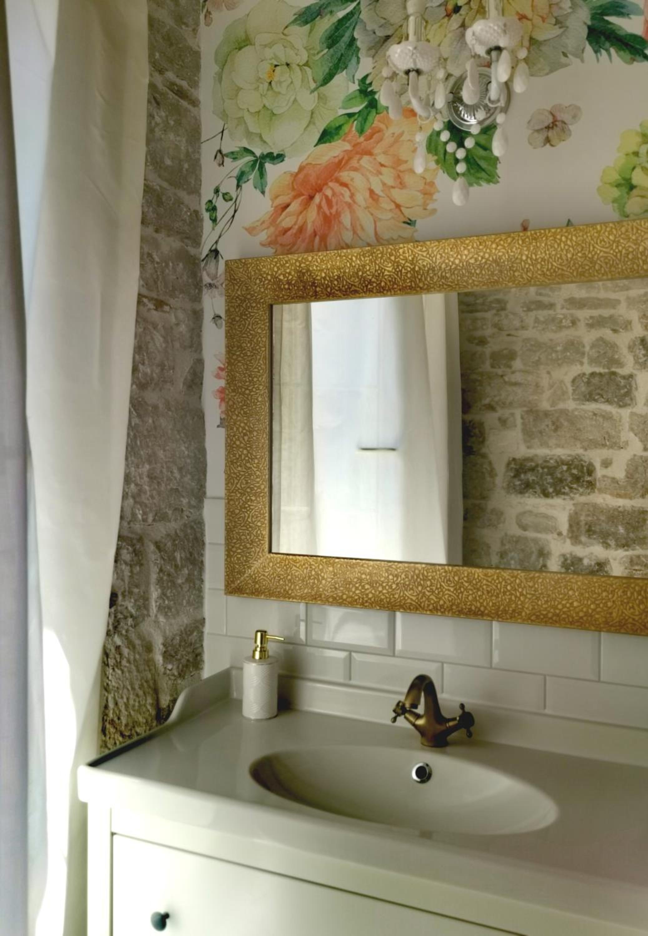 Double Room - Photo 22