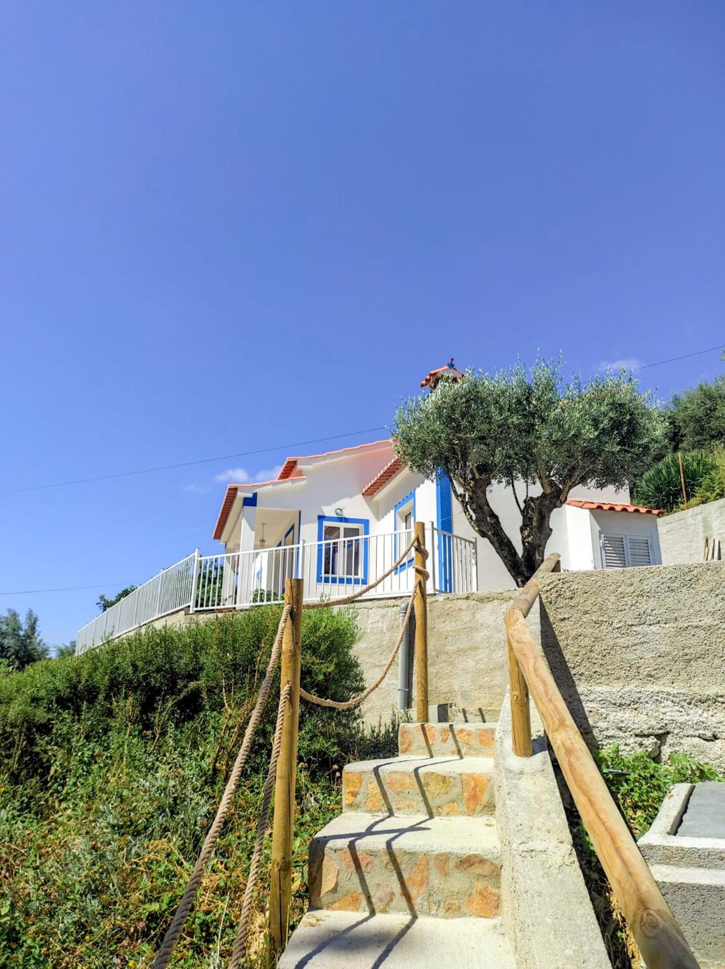 Two-Bedroom House - Photo 15