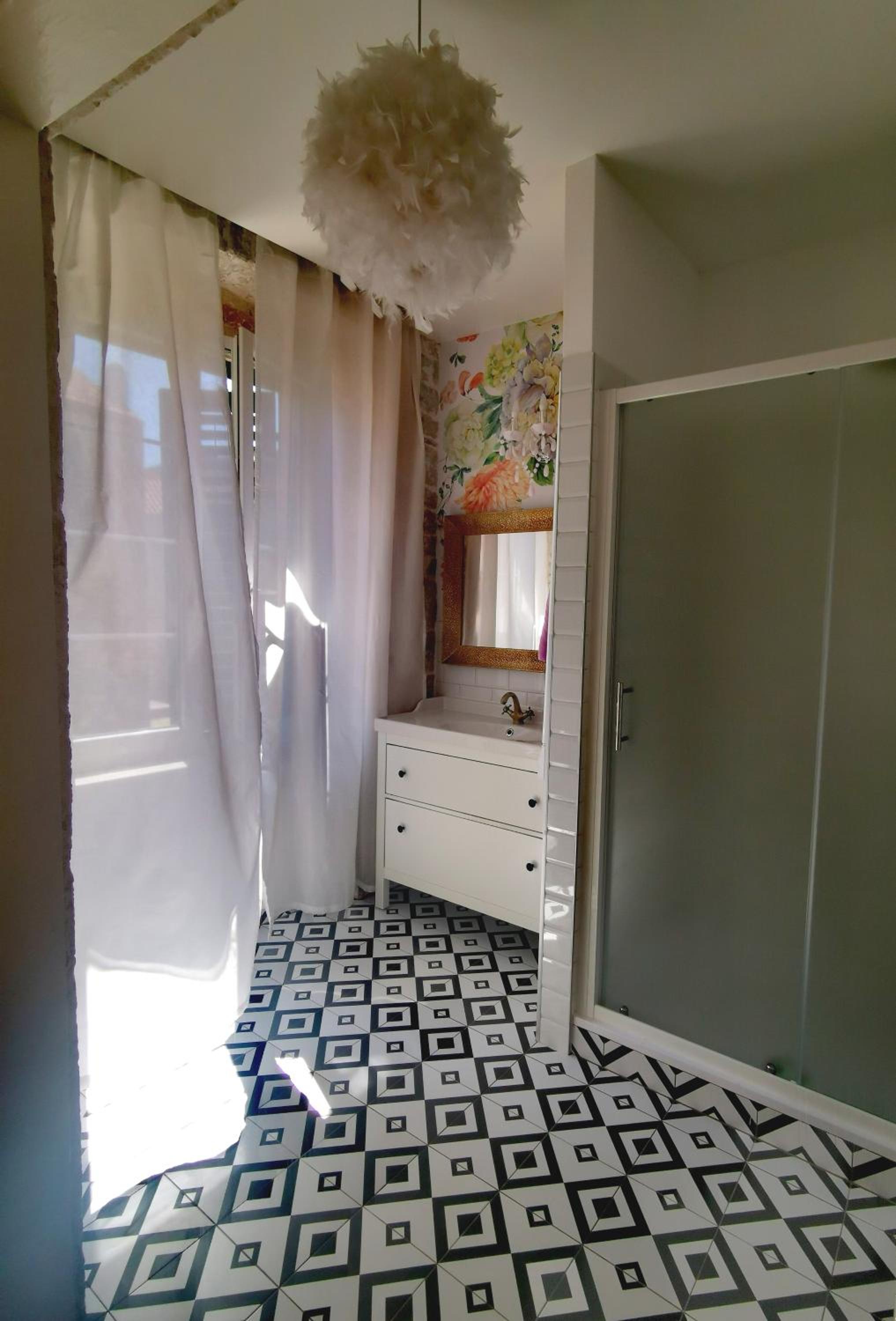 Double Room - Photo 19