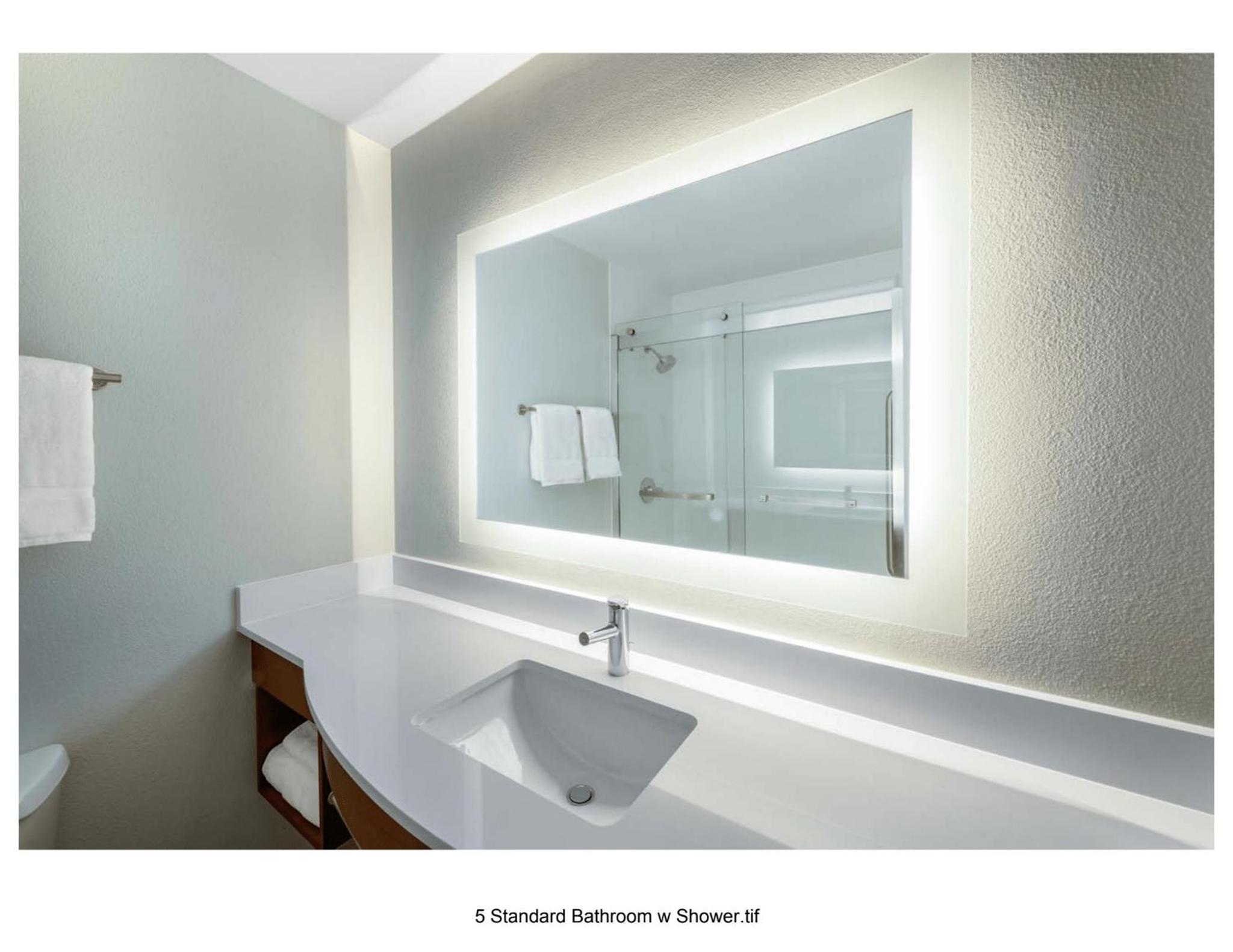 Standard King Room - Photo 2