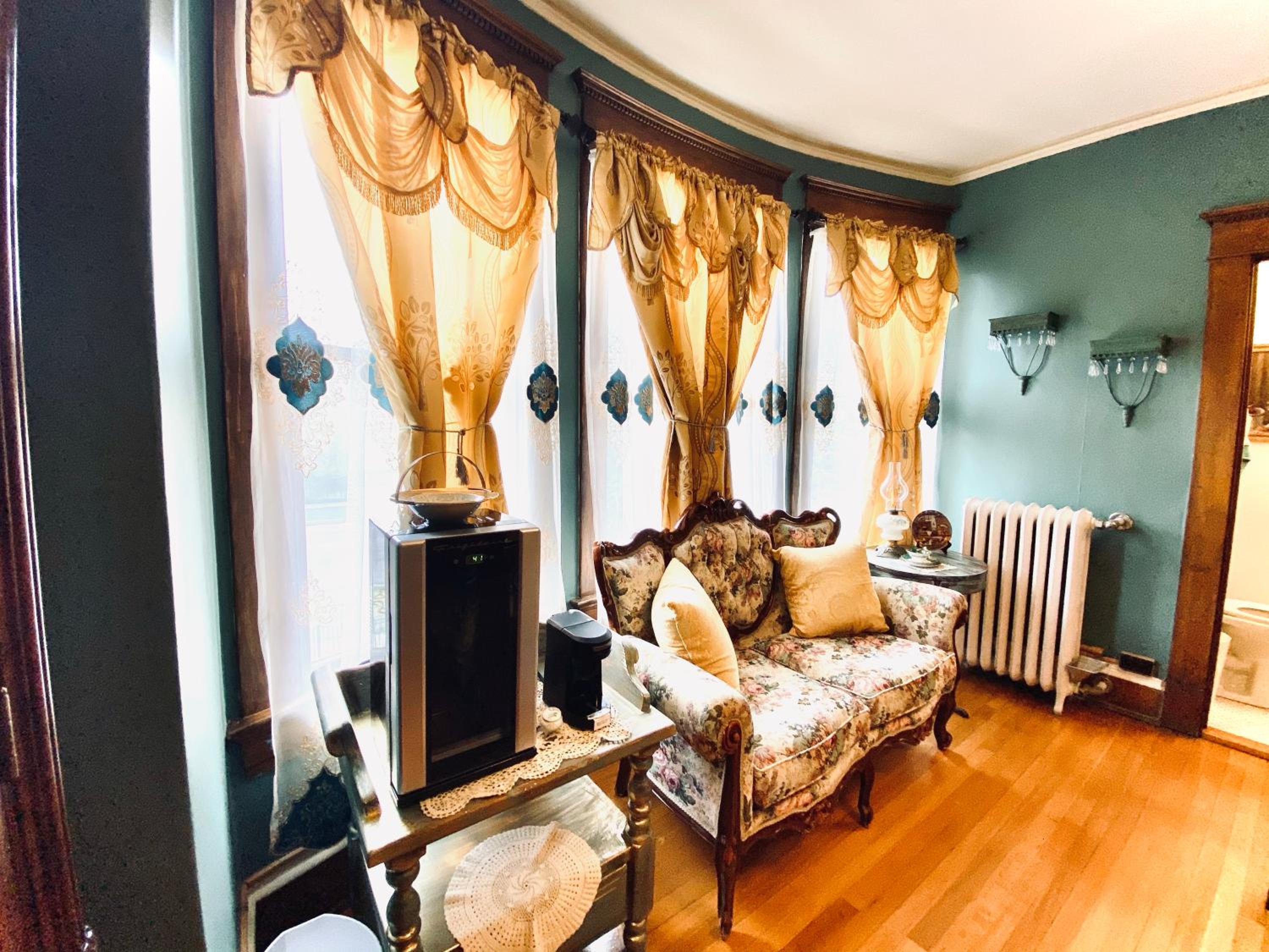 Suite with Garden View - Photo 4