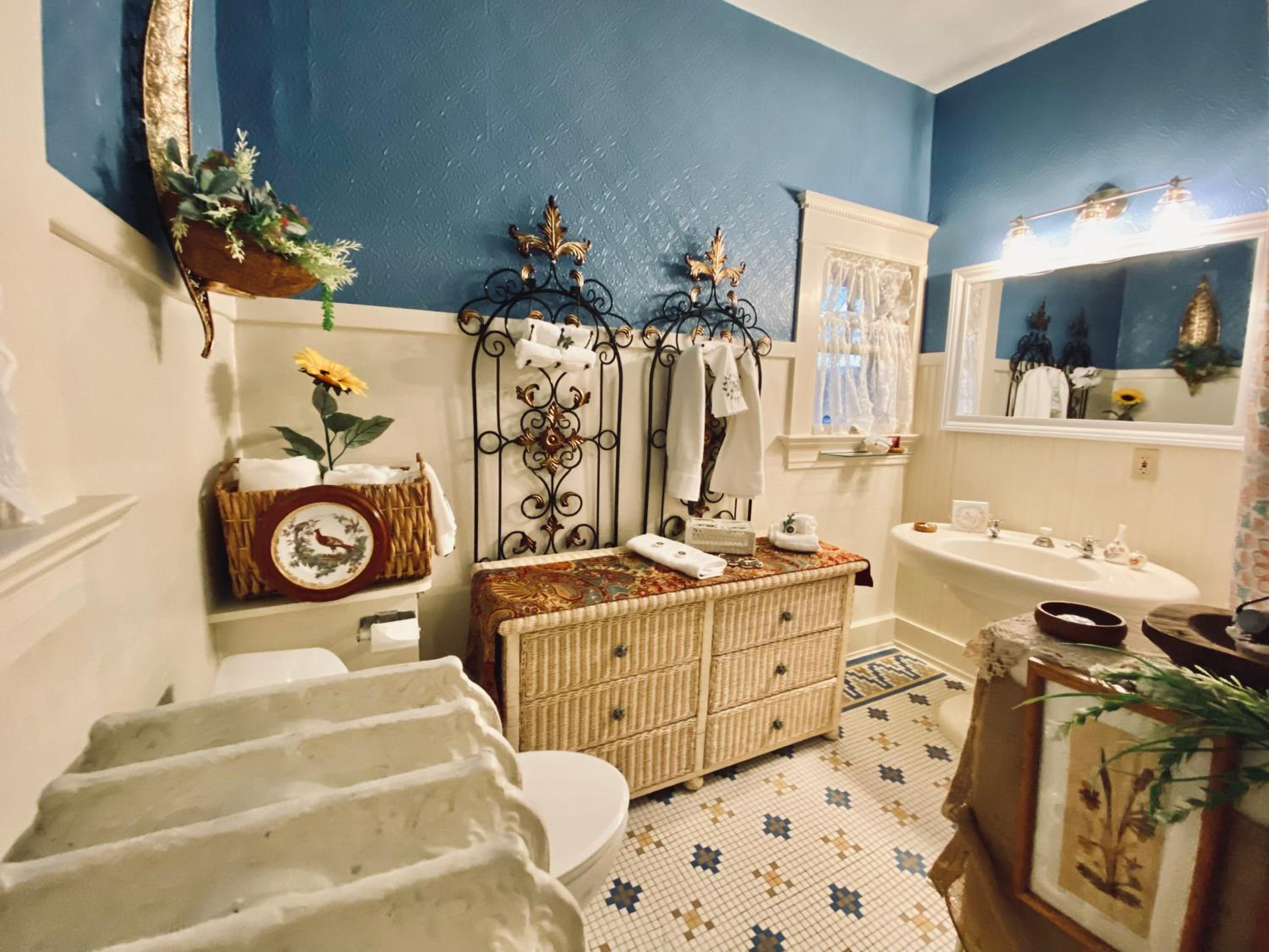 Superior Suite - Photo 2