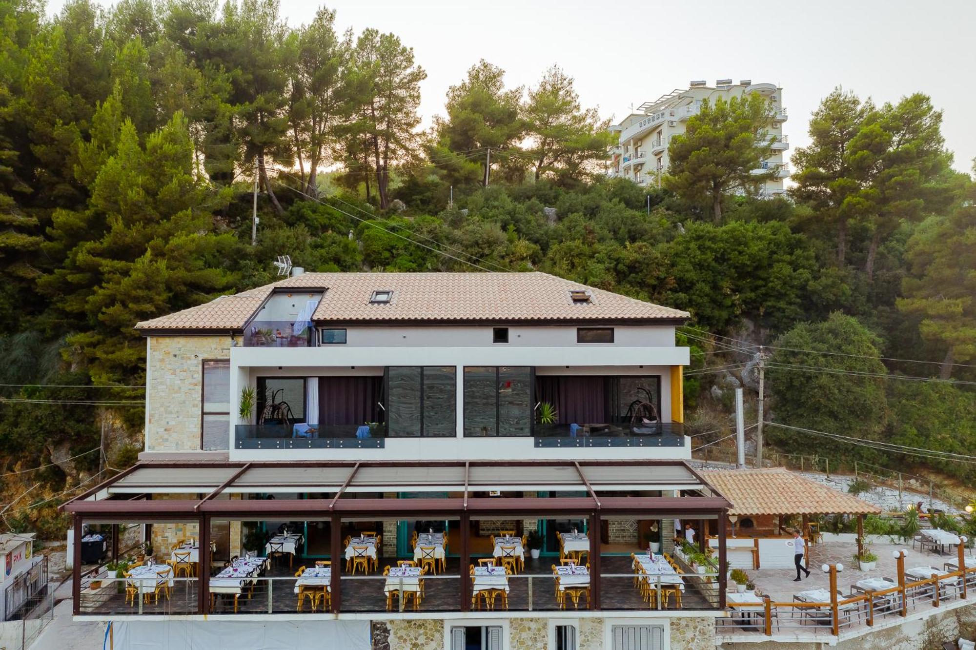 Deluxe Double Room with Sea View photo 3