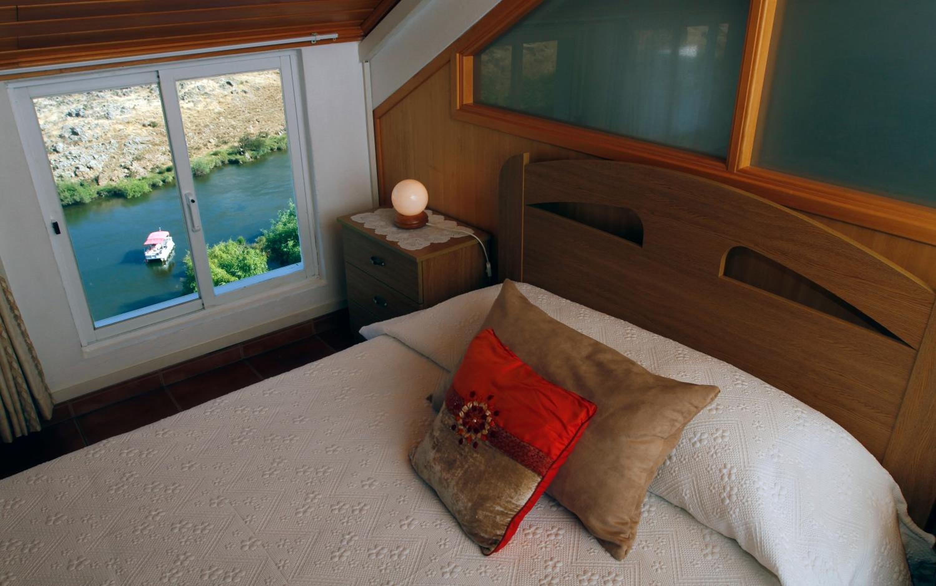 Triple Room with Balcony - Photo 5