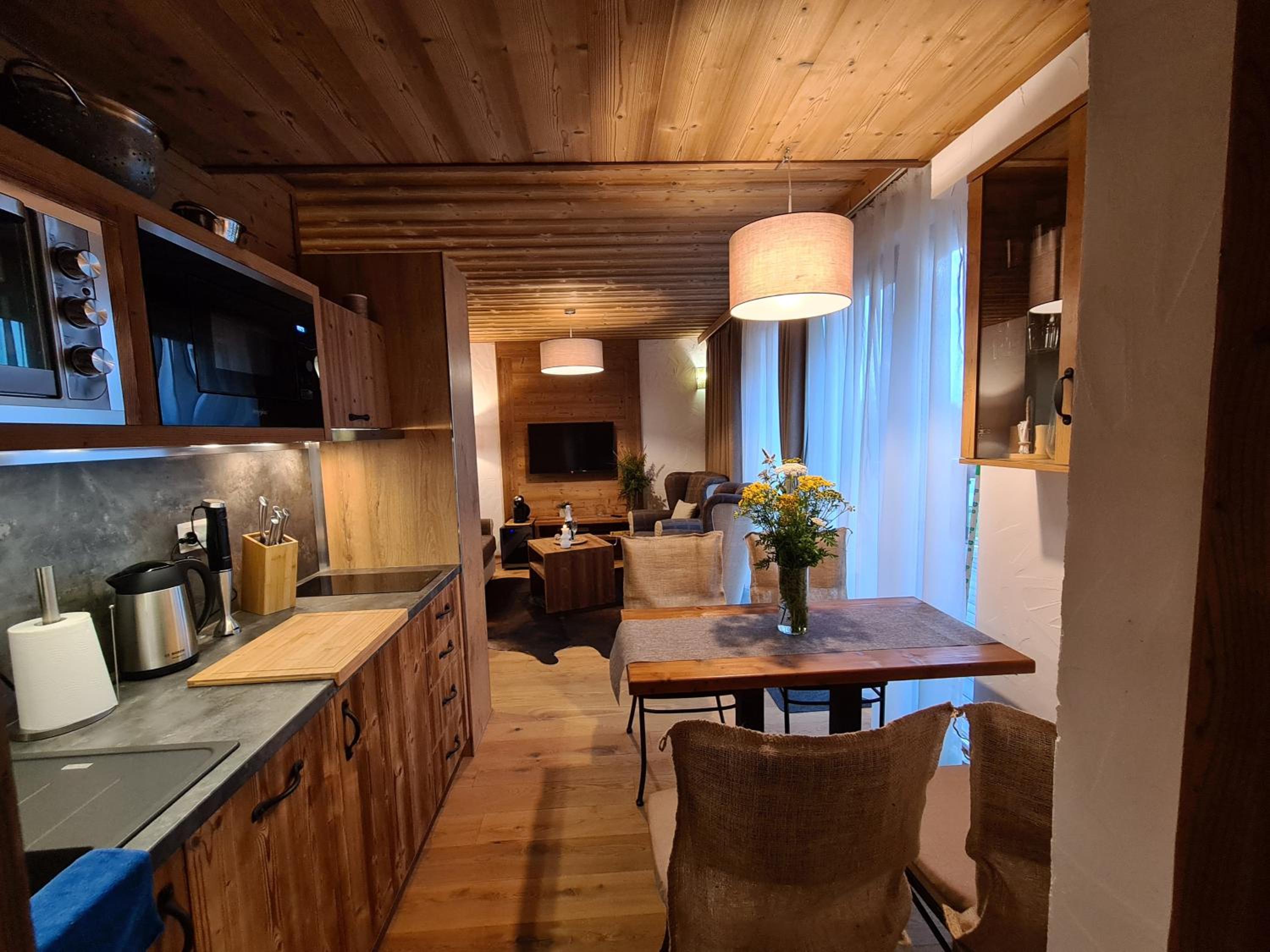 One-Bedroom Apartment - Photo 57