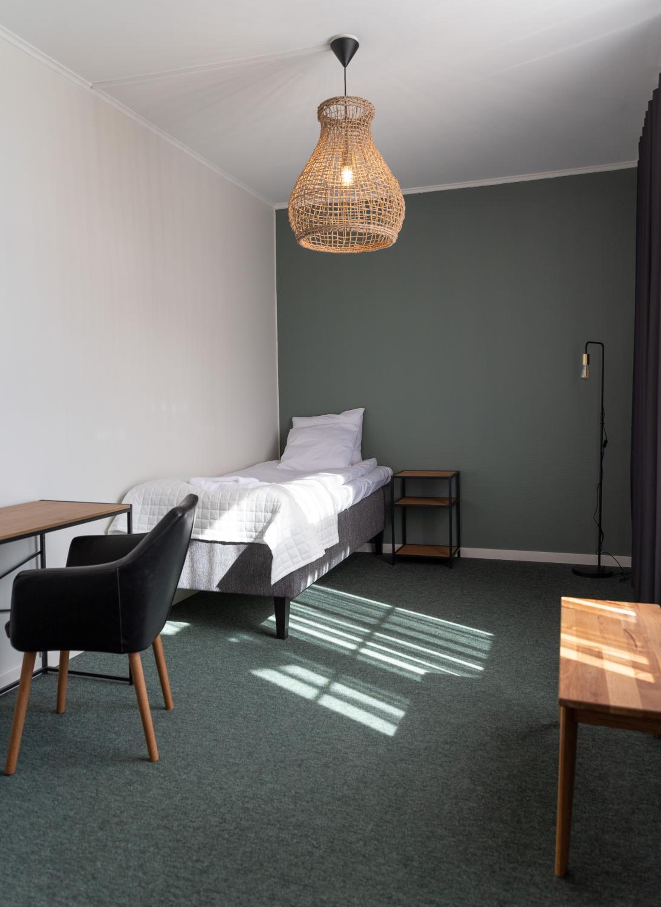 Standard Single Room with Shared Bathroom photo 1