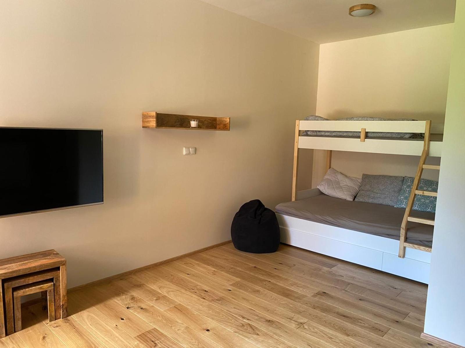 Apartment photo 1