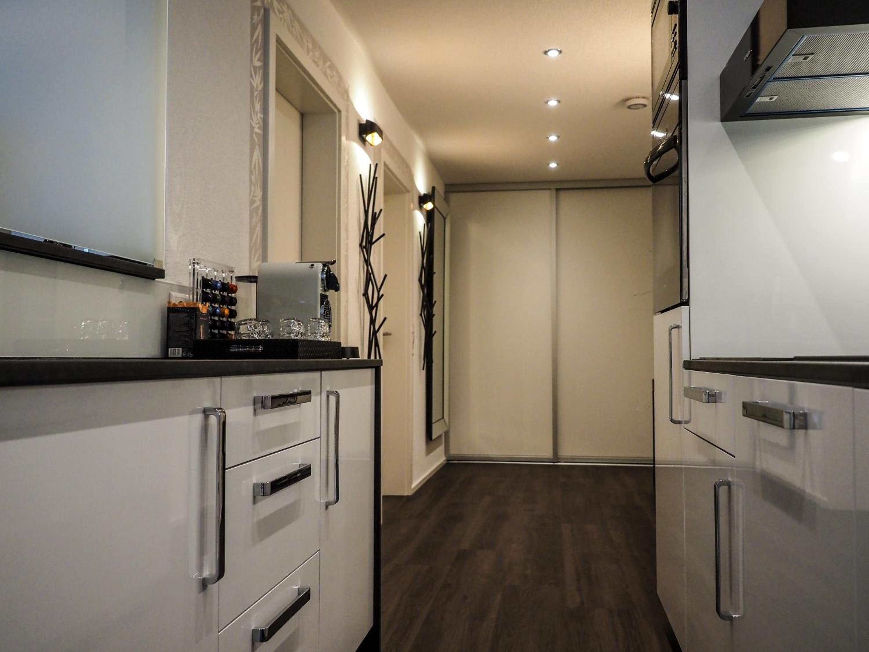One-Bedroom Apartment - Photo 23