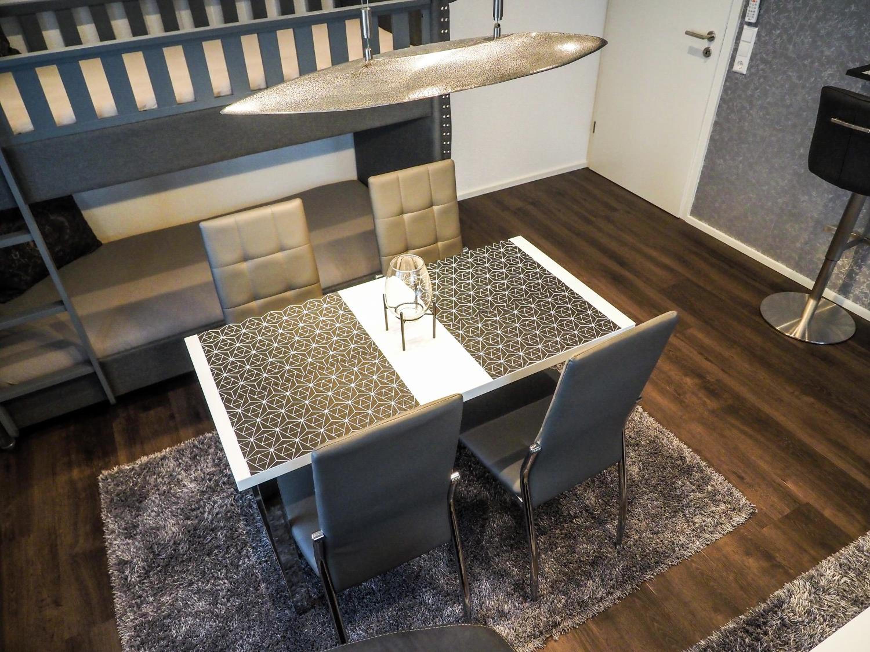 One-Bedroom Apartment - Photo 32