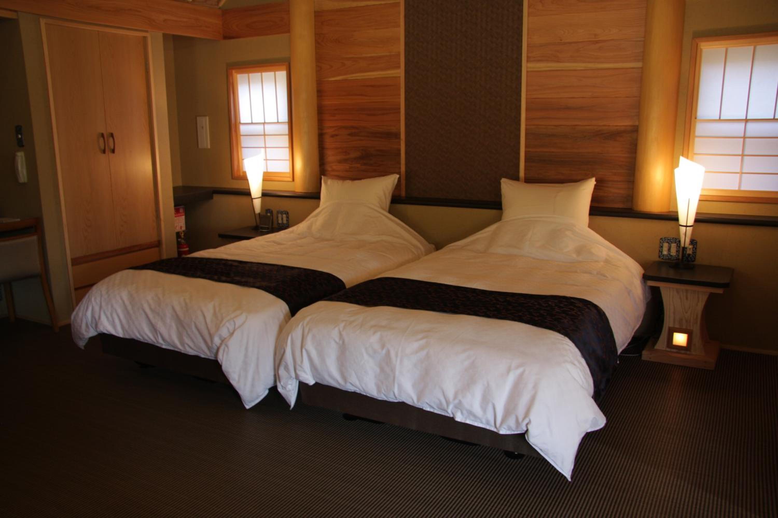 Villa with Tatami Area and Open-Air Bath - Photo 6