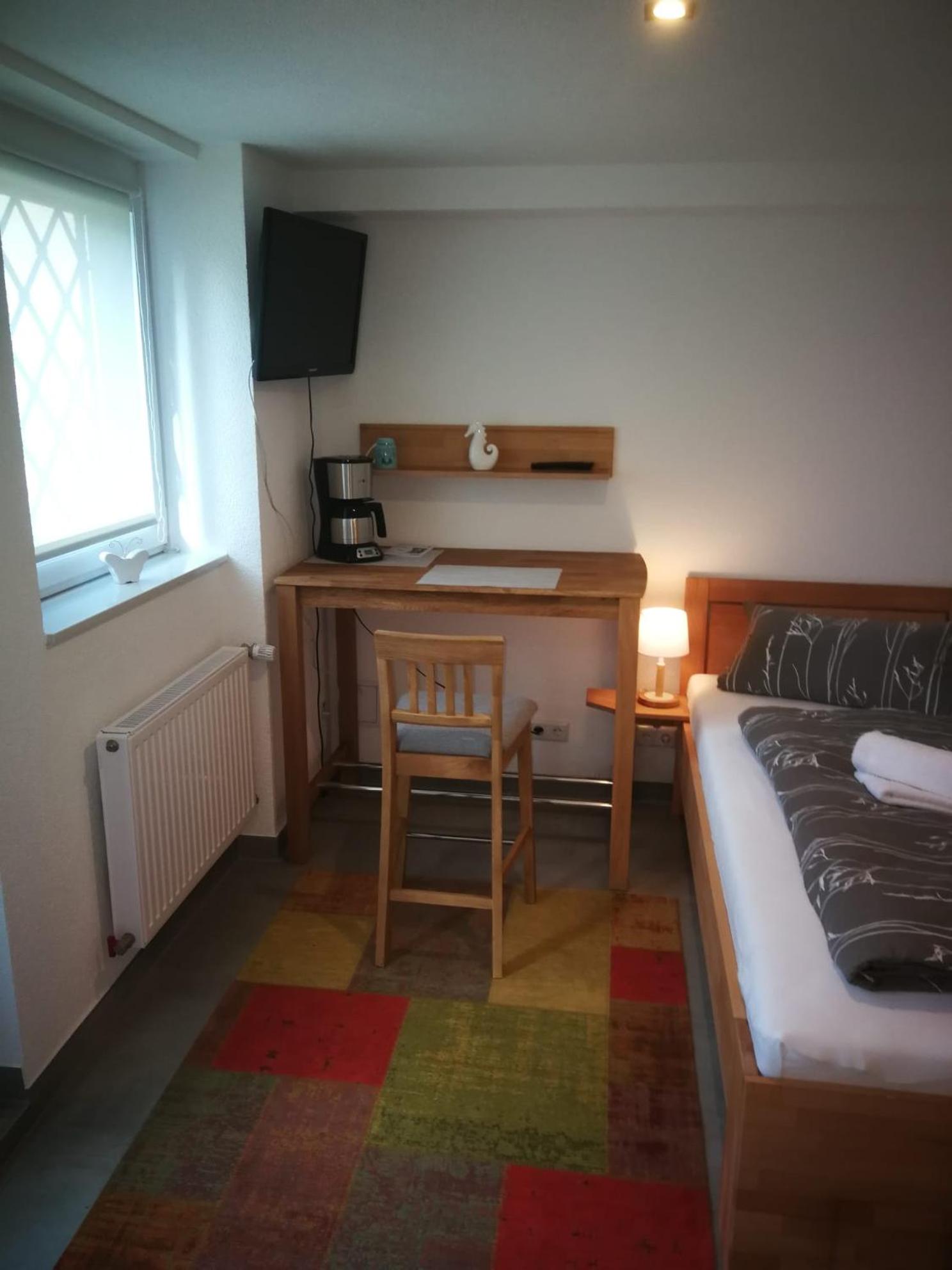 Single Room With Private Bathroom photo 1