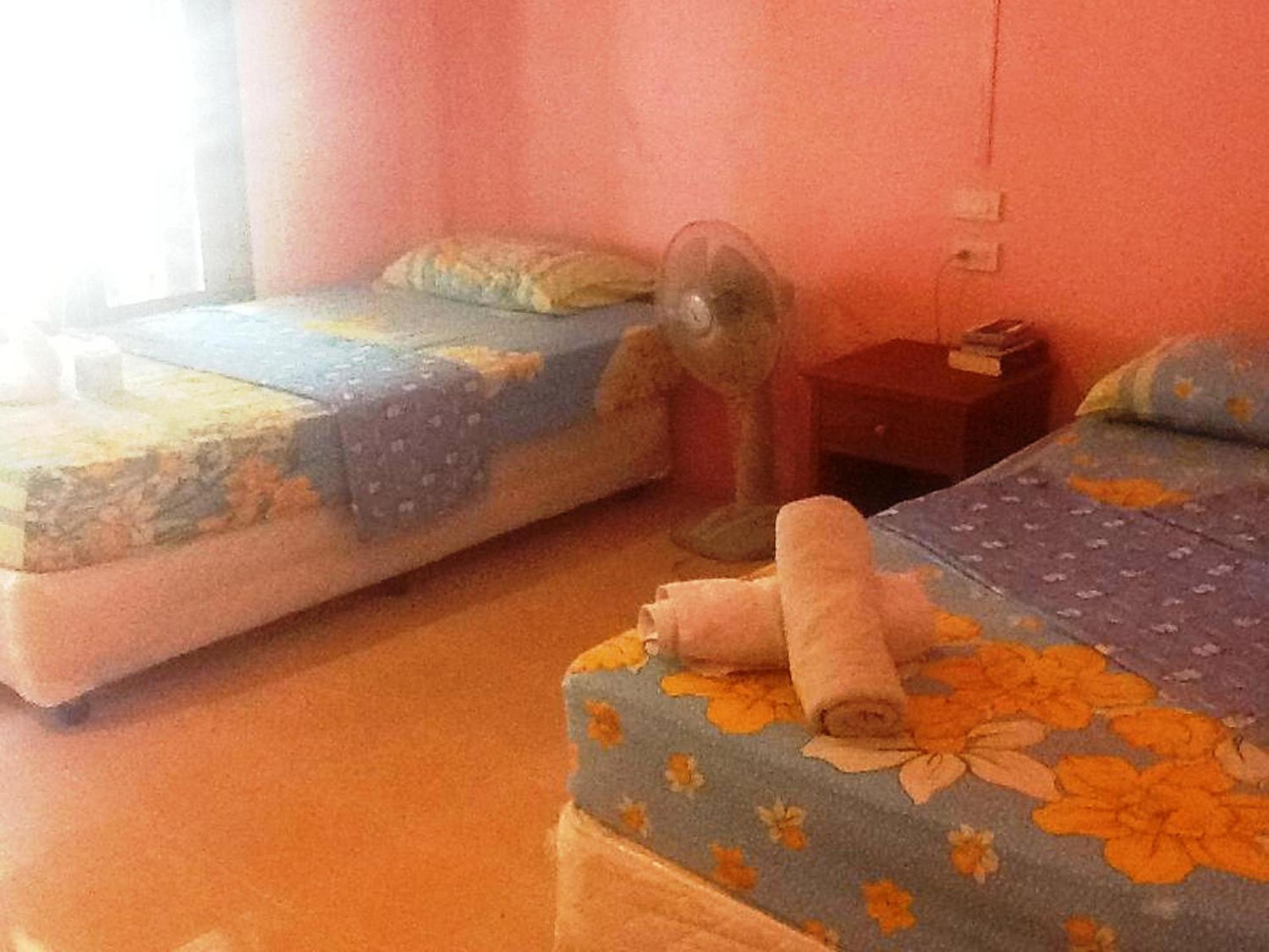 Standard Triple Room with Fan photo 1