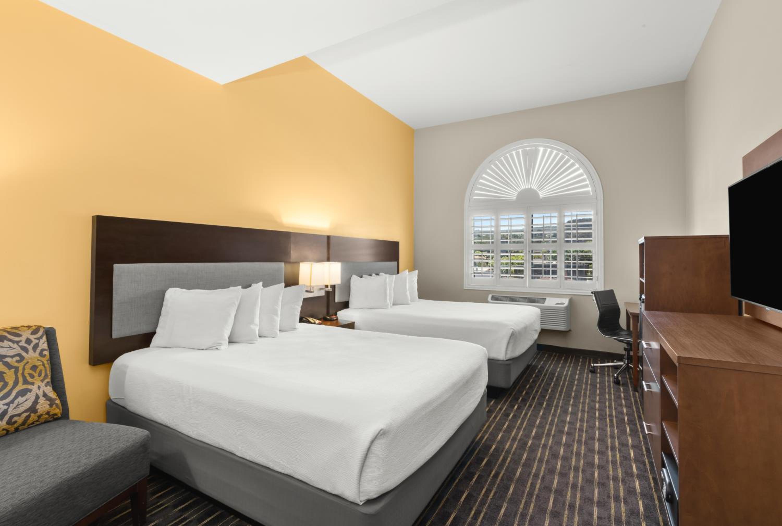 Standard Queen Room with Two Queen Beds - Photo 1