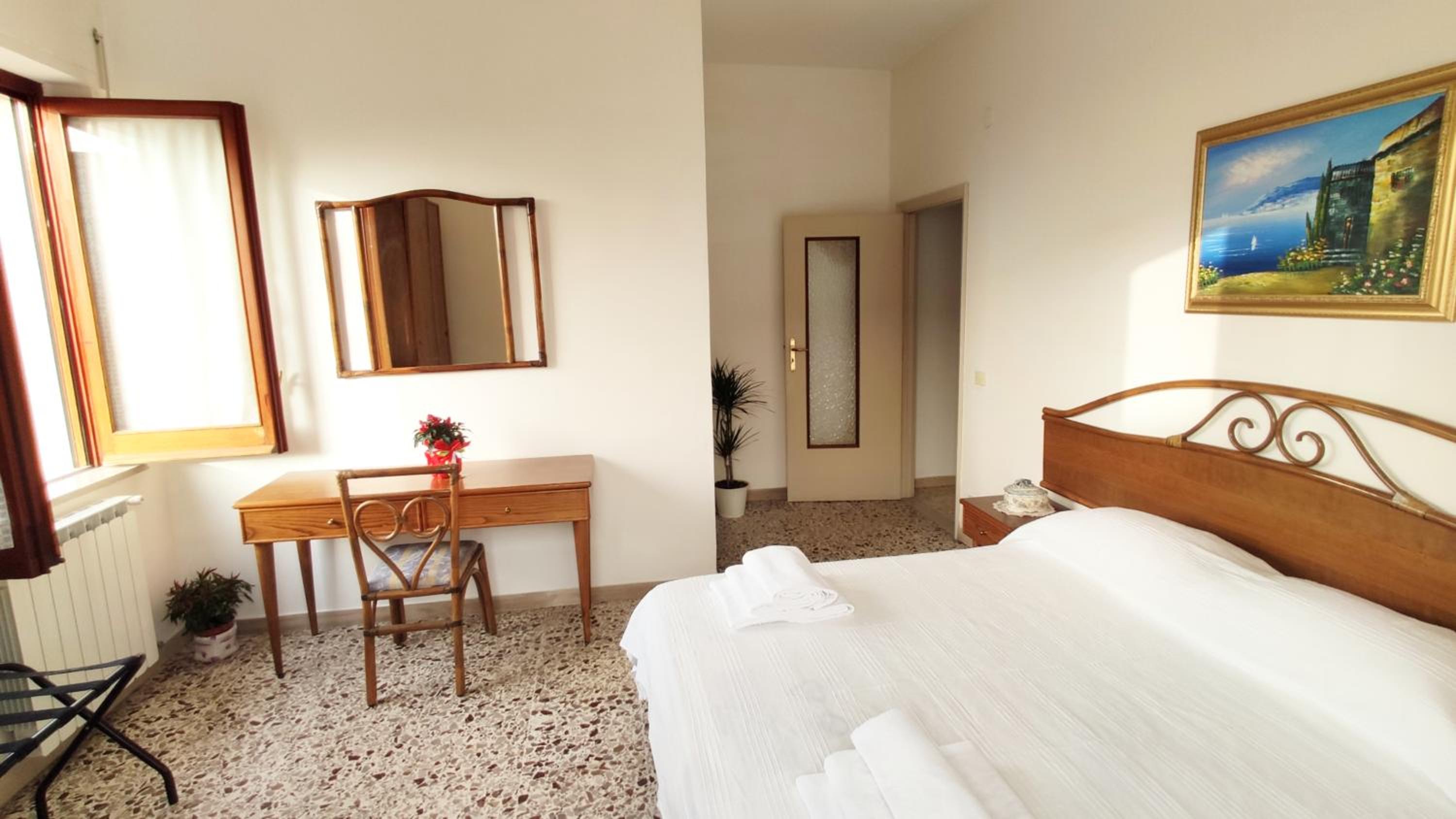 Three-Bedroom Apartment - Photo 7