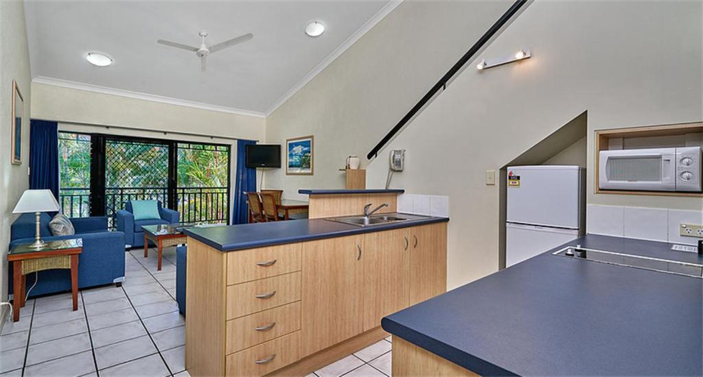 One-Bedroom Apartment - Photo 6