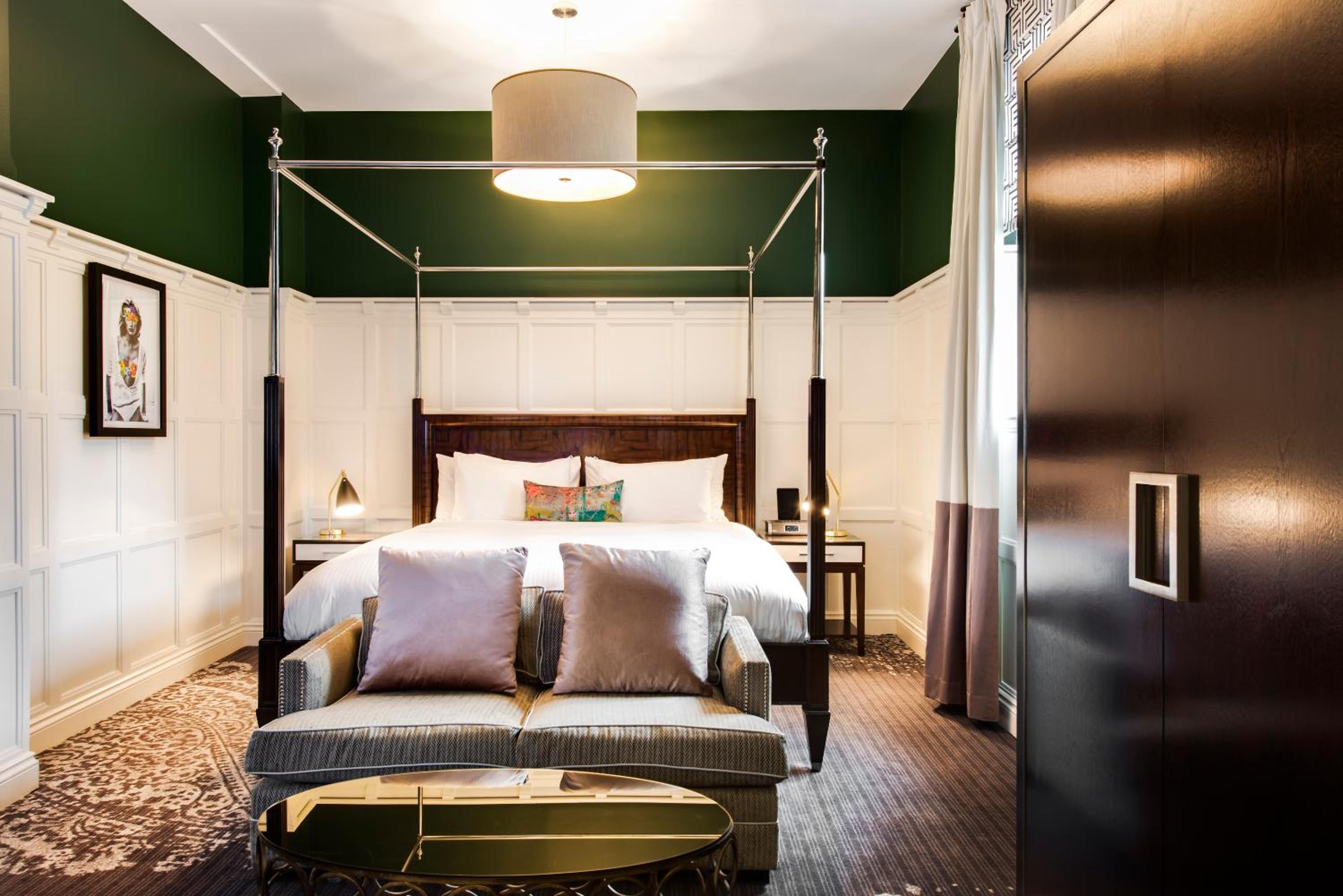 Socialites Suite - Photo 5