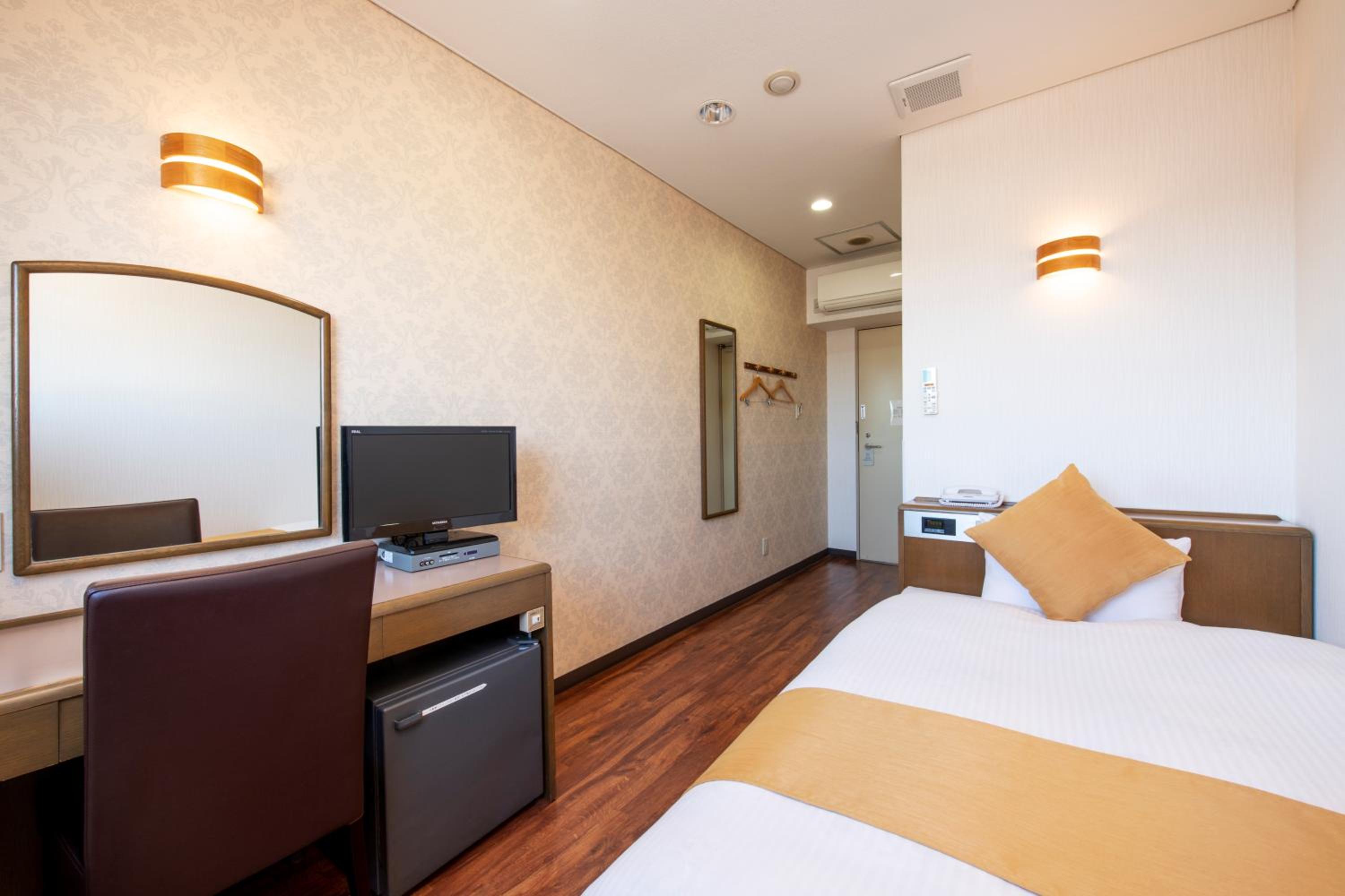 Single Room photo 3
