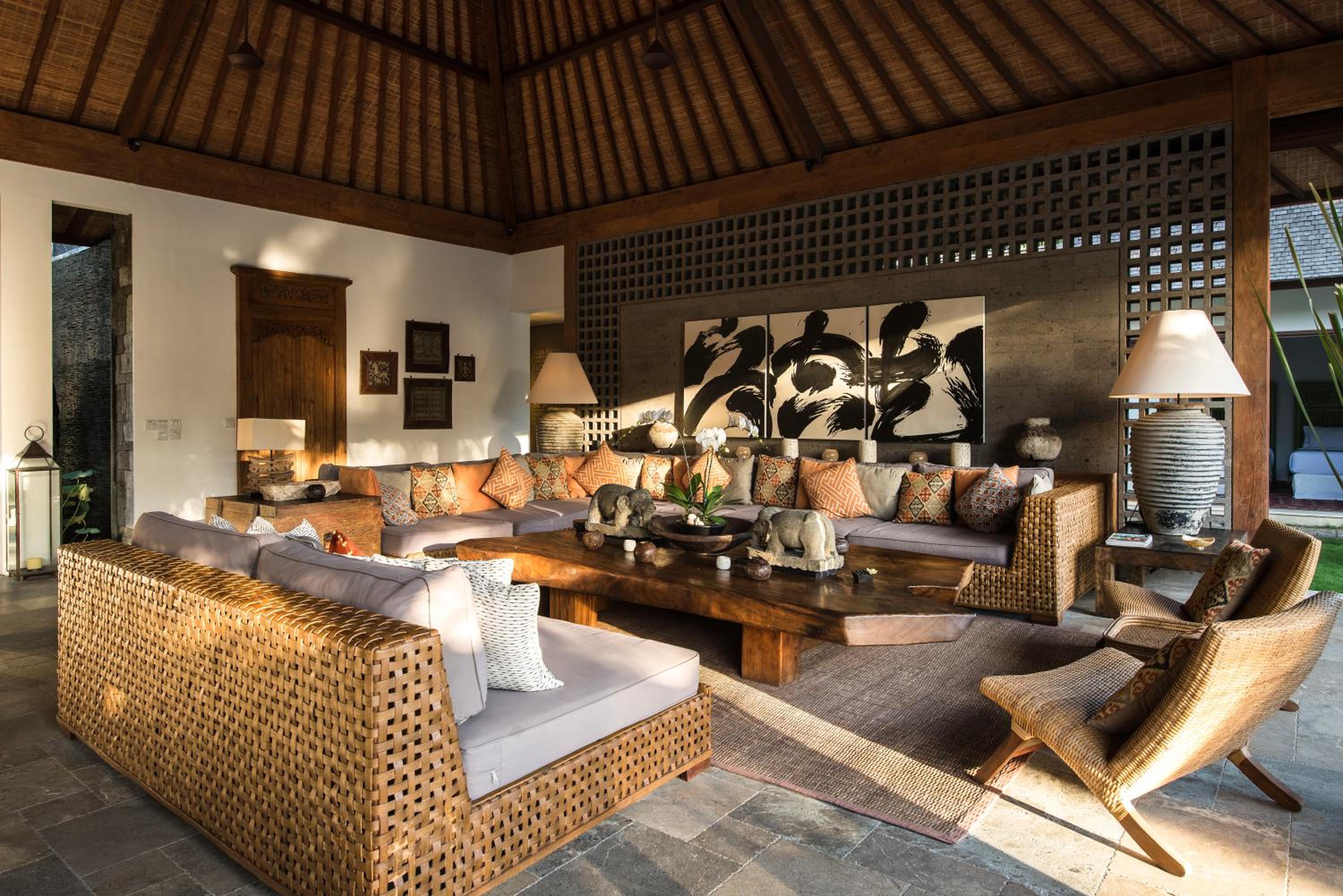 7 Bedrooms, Private Pool, with Complimentary Airport Transfers and Private Chef photo 2
