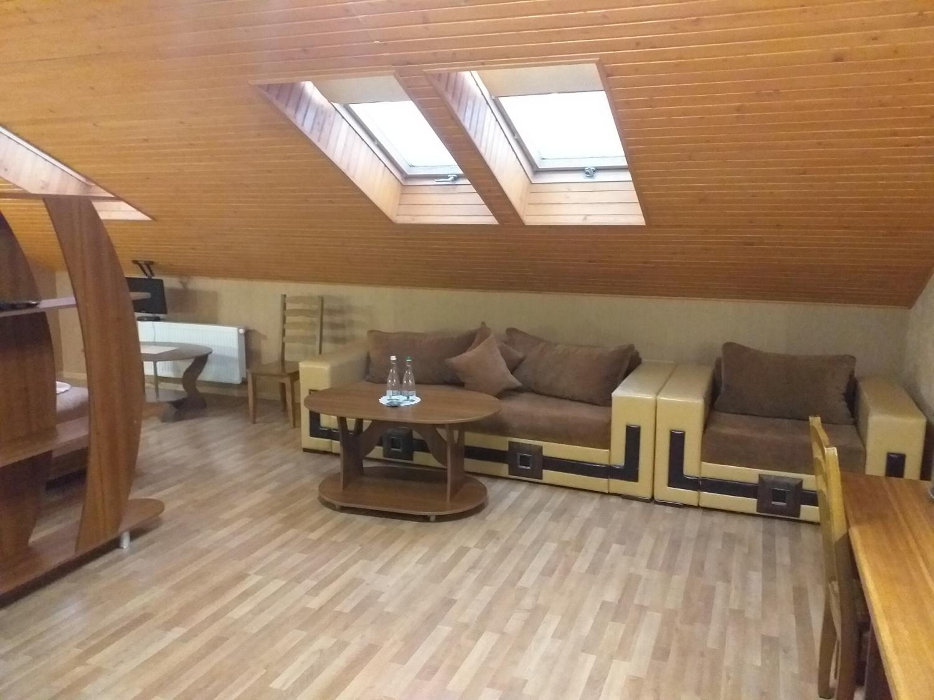 Suite photo 1