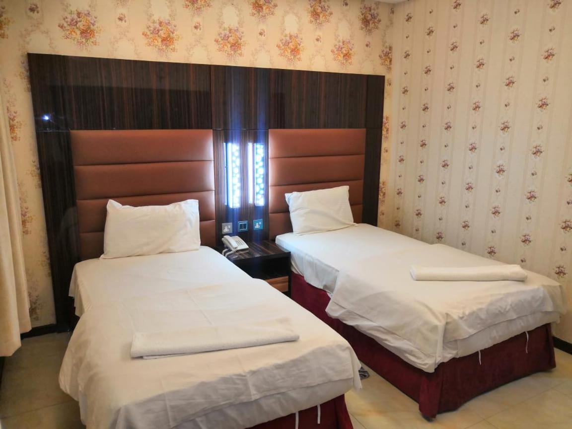 Standard Twin Room photo 1