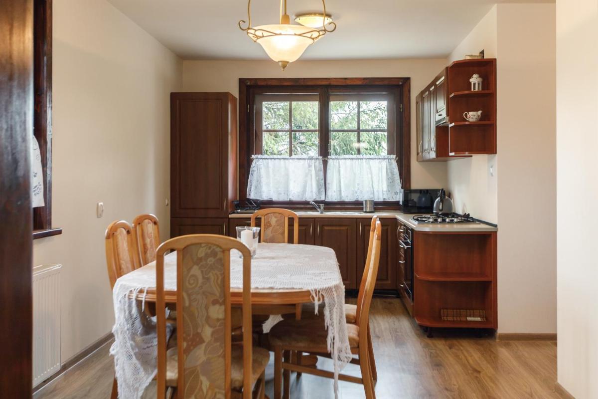 Suite with Mountain View photo 3