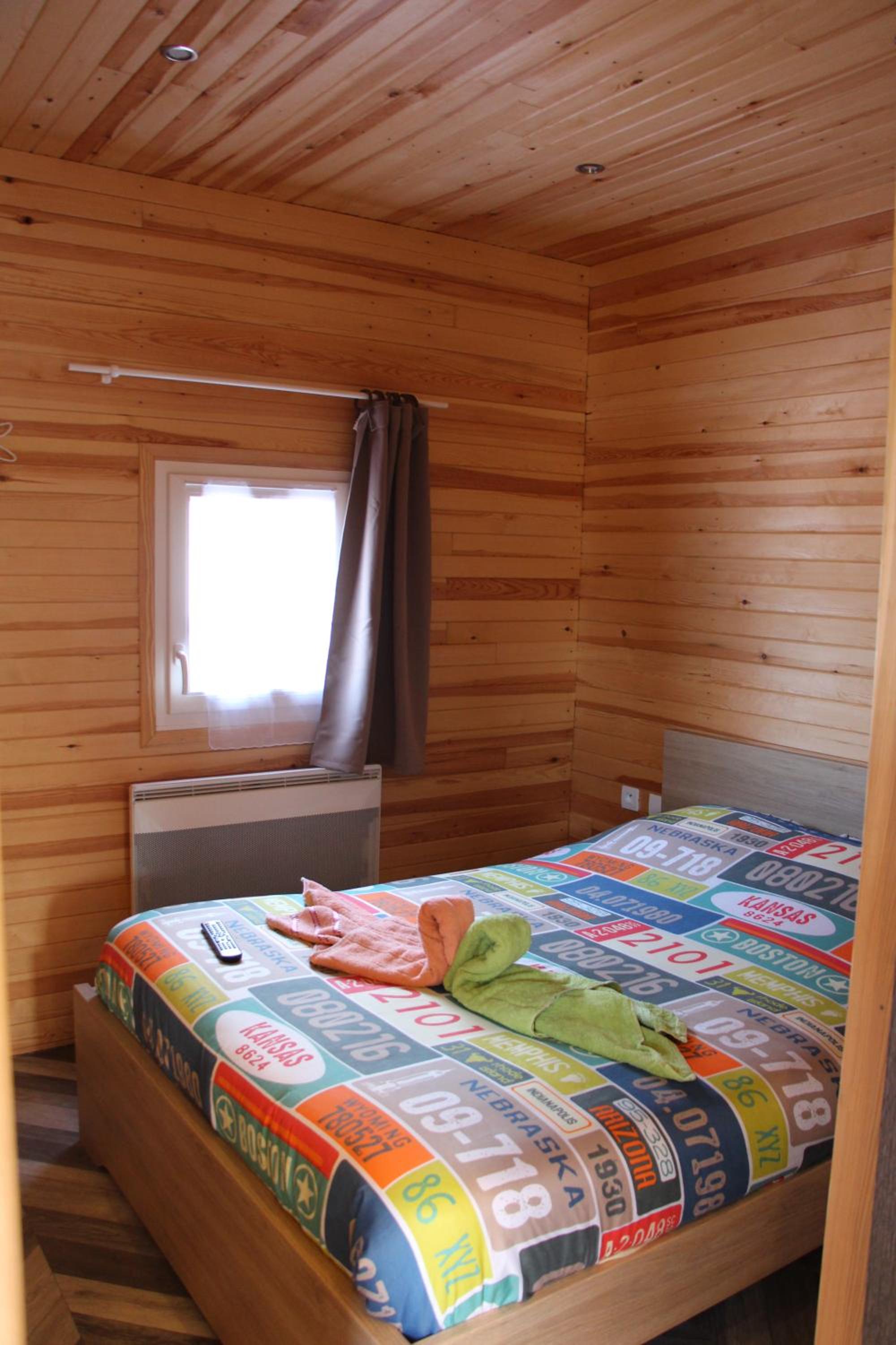 Two-Bedroom Chalet - Photo 5
