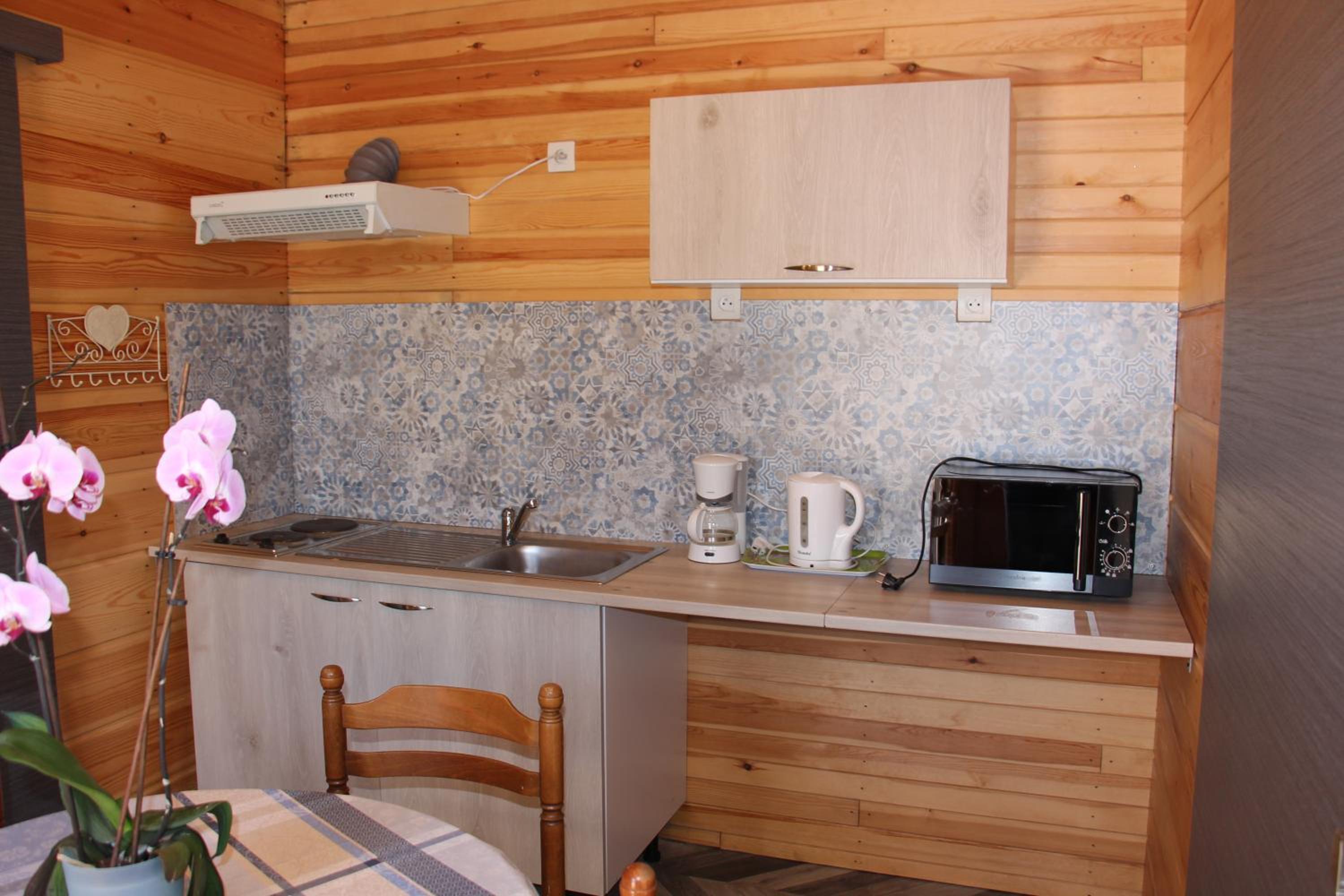 Two-Bedroom Chalet - Photo 7