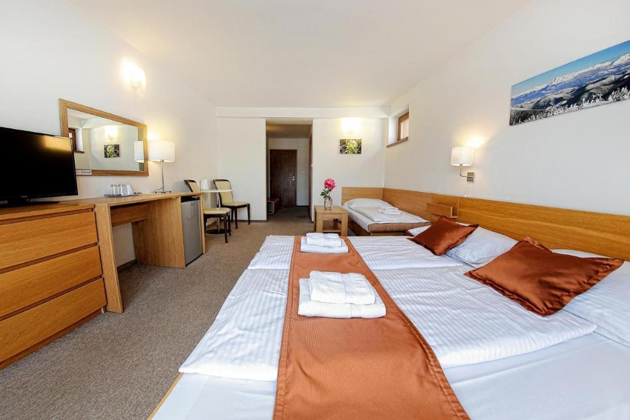 Triple Room with Terrace - Photo 5