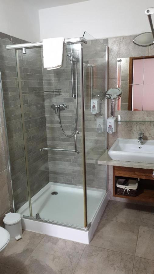 Triple Room with Terrace - Photo 20