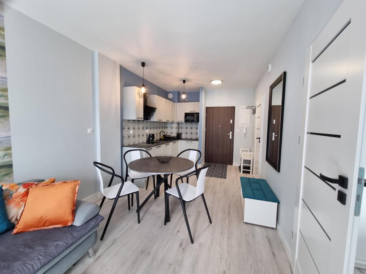 One-Bedroom Apartment - Photo 7