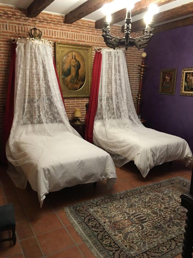 Deluxe Twin Room - Photo 2