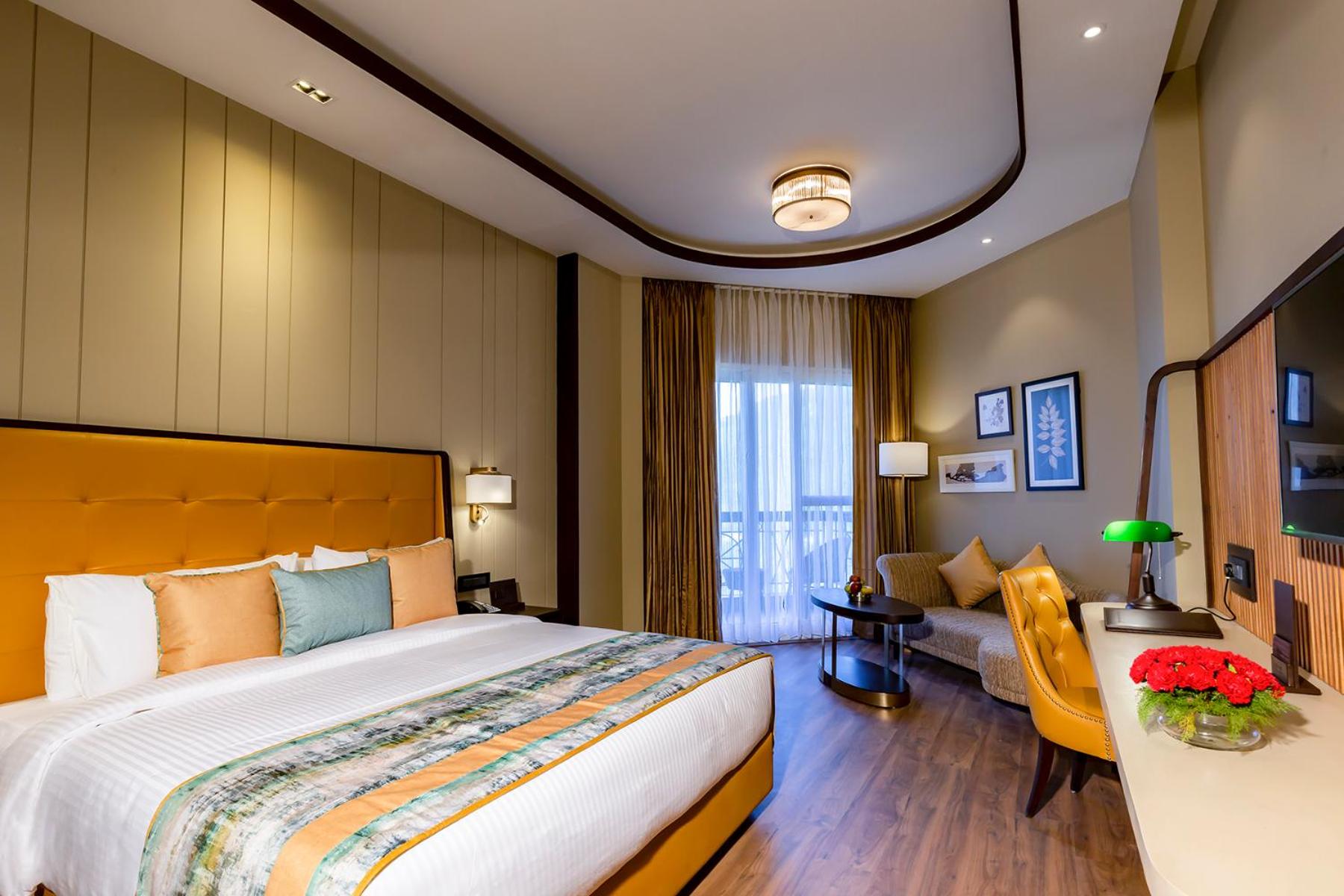 King Room with Mountain View